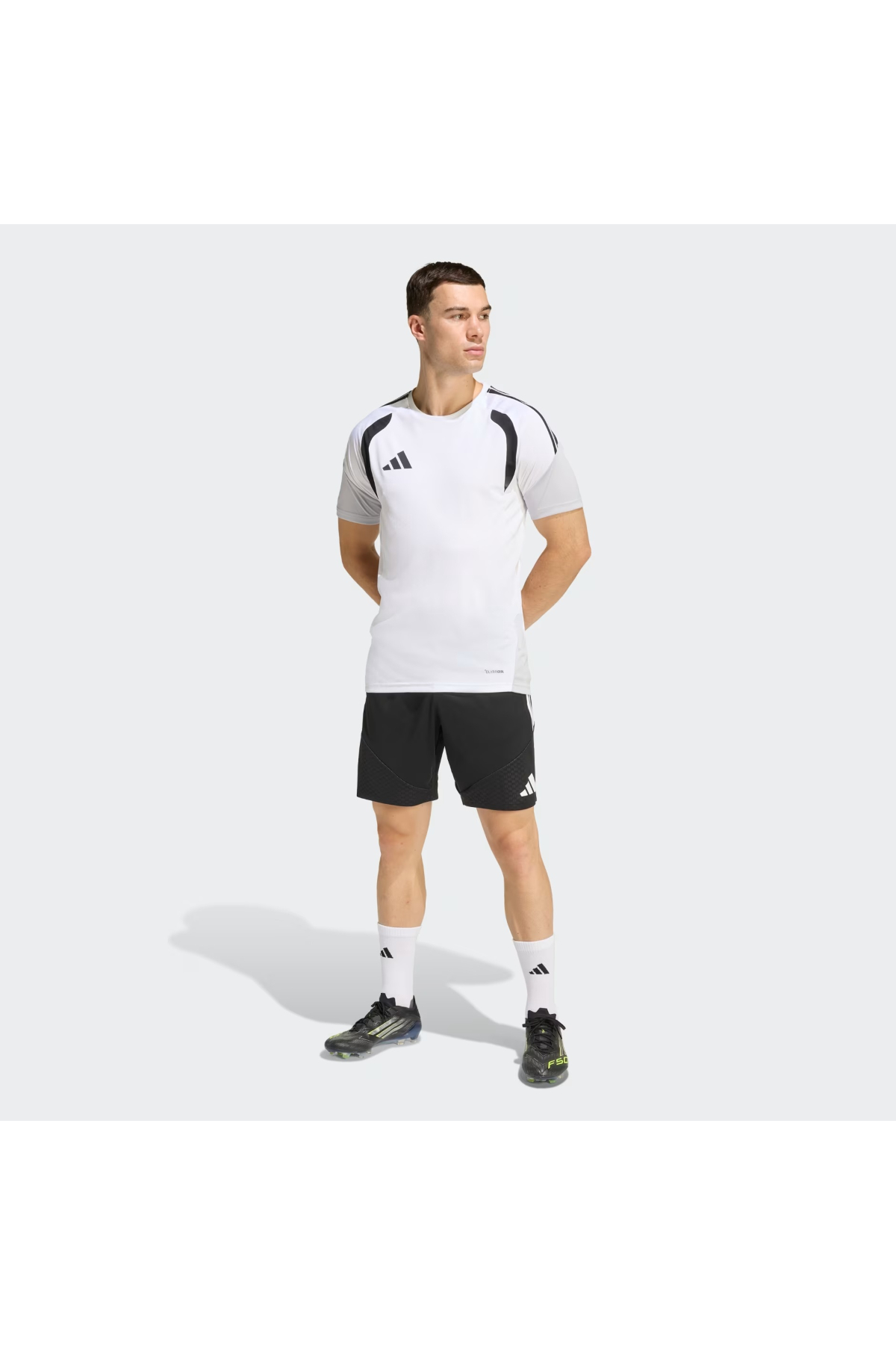 شلوارک برمودامردانهadidasمشکی