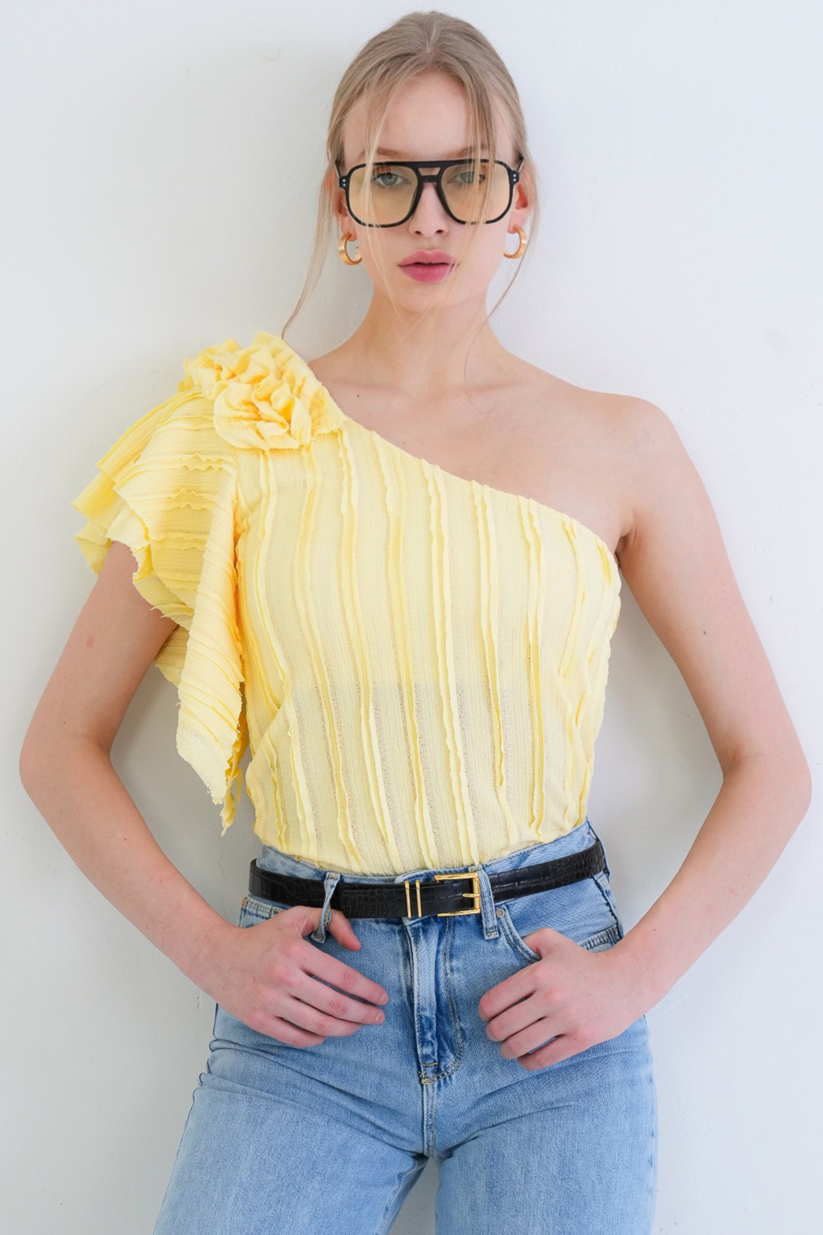 Yellow One Shoulder Detailed Blouse Alc-X12191
