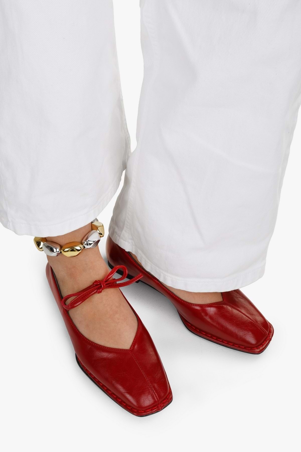 Shoeberry  Kadın Lunera Kırmızı Cilt Bağlamalı Babet