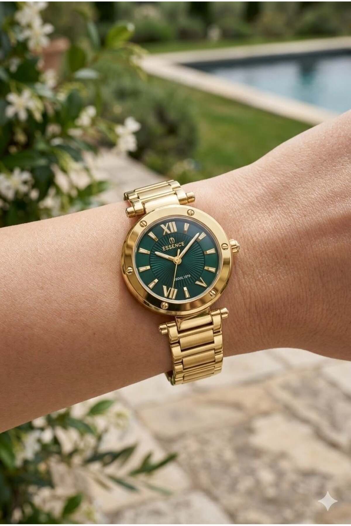 Essence Yeşil Kadran Kadın Kol Saati | 26 mm Çelik Kasa, Çelik