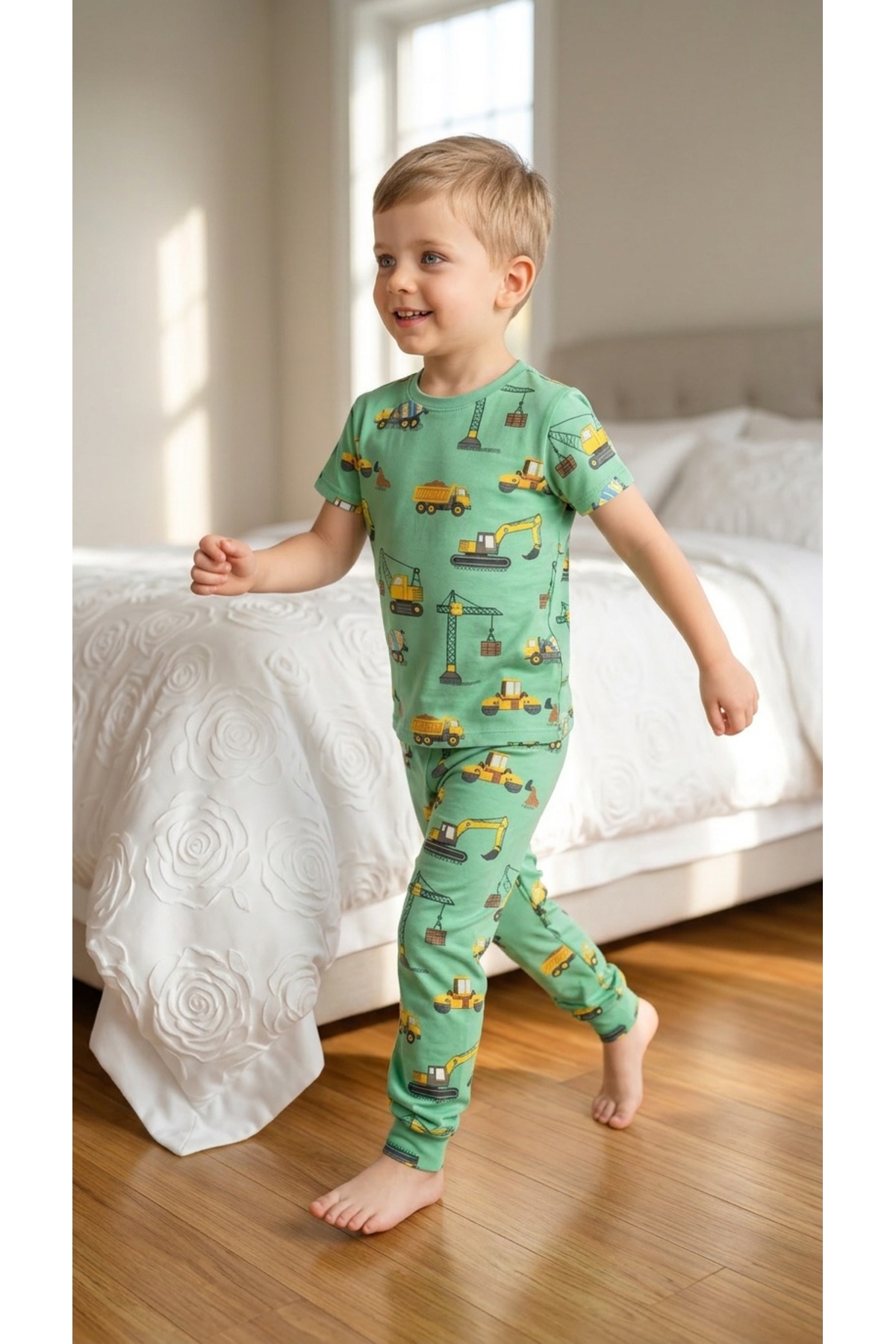 çamaşır bahçesi kendinize iyi bakın Kısa Kollu Desenli Çocuk Pijama Takım #baskılıçocukpijamatakım #inşaatdesenlipijama #çamaşırbahçesi fotoğrafı 2 (önizleme)