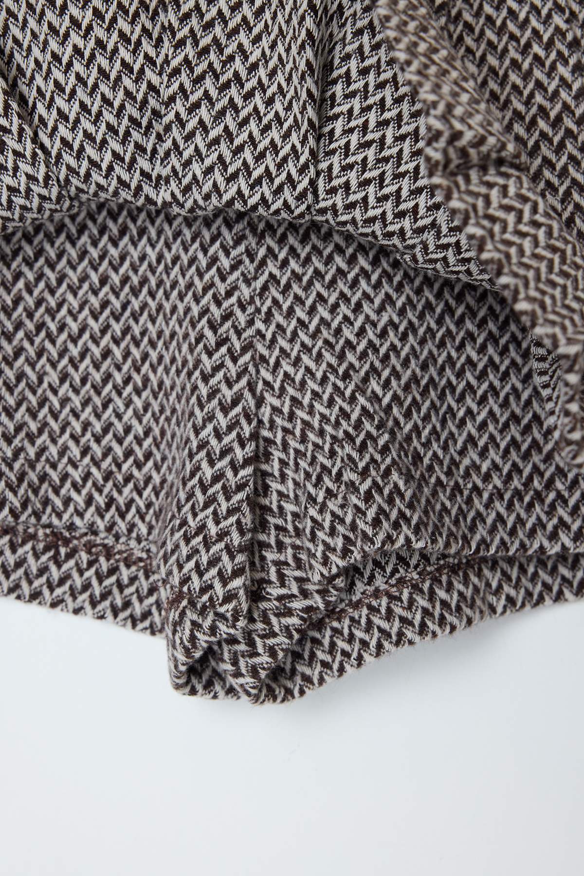 Trendyolmilla  Çok Renkli Kemer Detaylı Yün İçerikli Dokuma Etek Görünümlü Şort TWOAW25SR00046 - Görsel 8