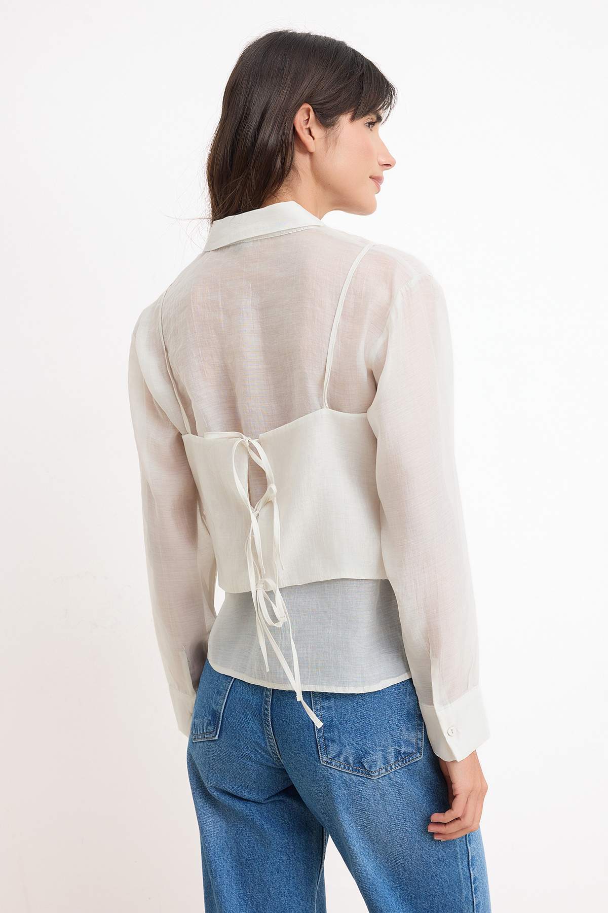 Trendyolmilla  Bej İkili Parça Yumuşak Tuşeli Gömlek TWOSS26GO00079 - Görsel 4