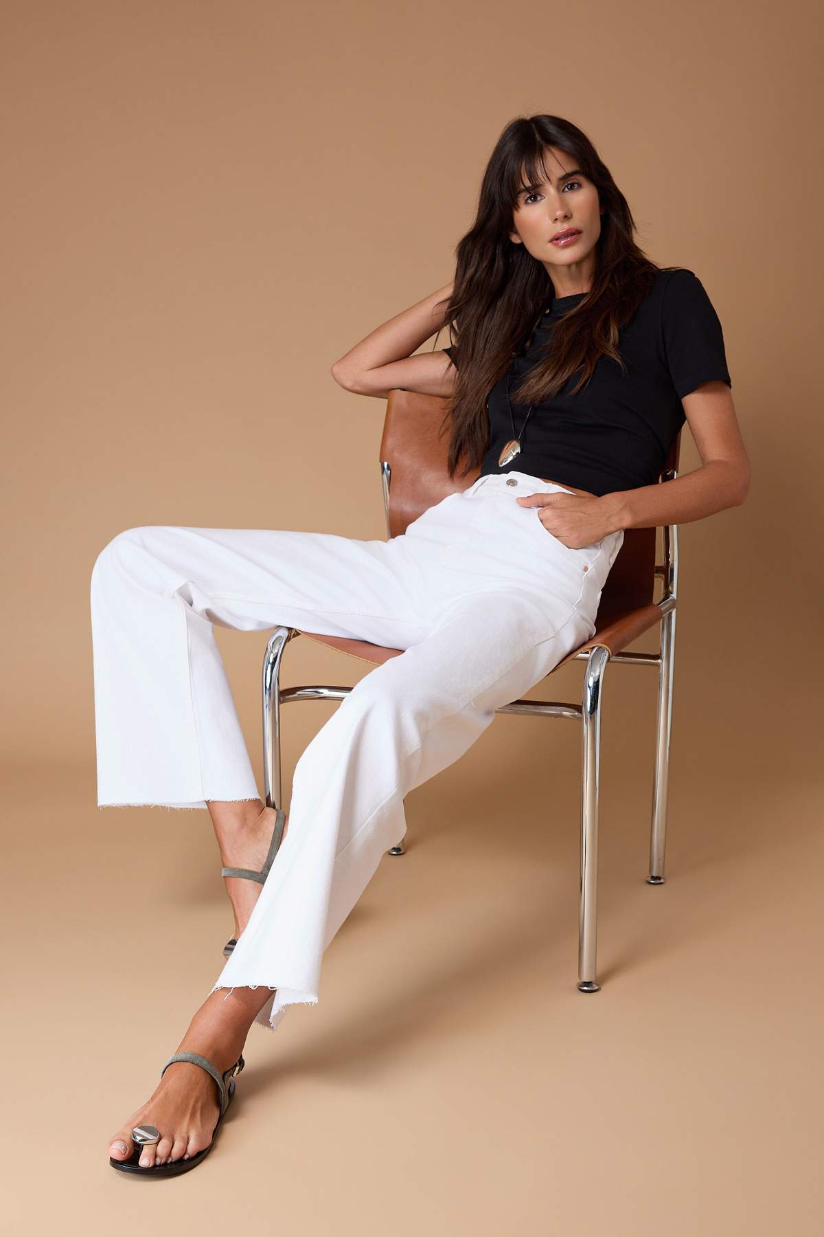 Trendyol Kollektion Weiße High-Waist-Komfort-Jeans mit weitem Bein und Cut-Ou...