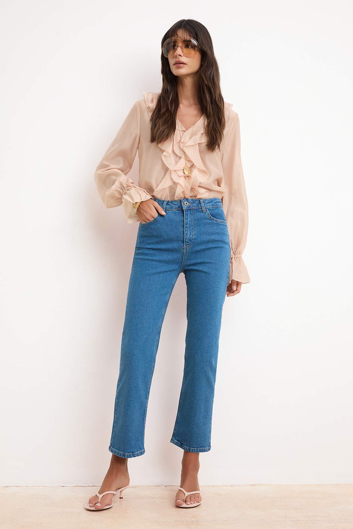 Trendyolmilla  Mavi Yüksek Bel Orta Esnek Straight Düz Kesim Jeans TWOSS26JE00189