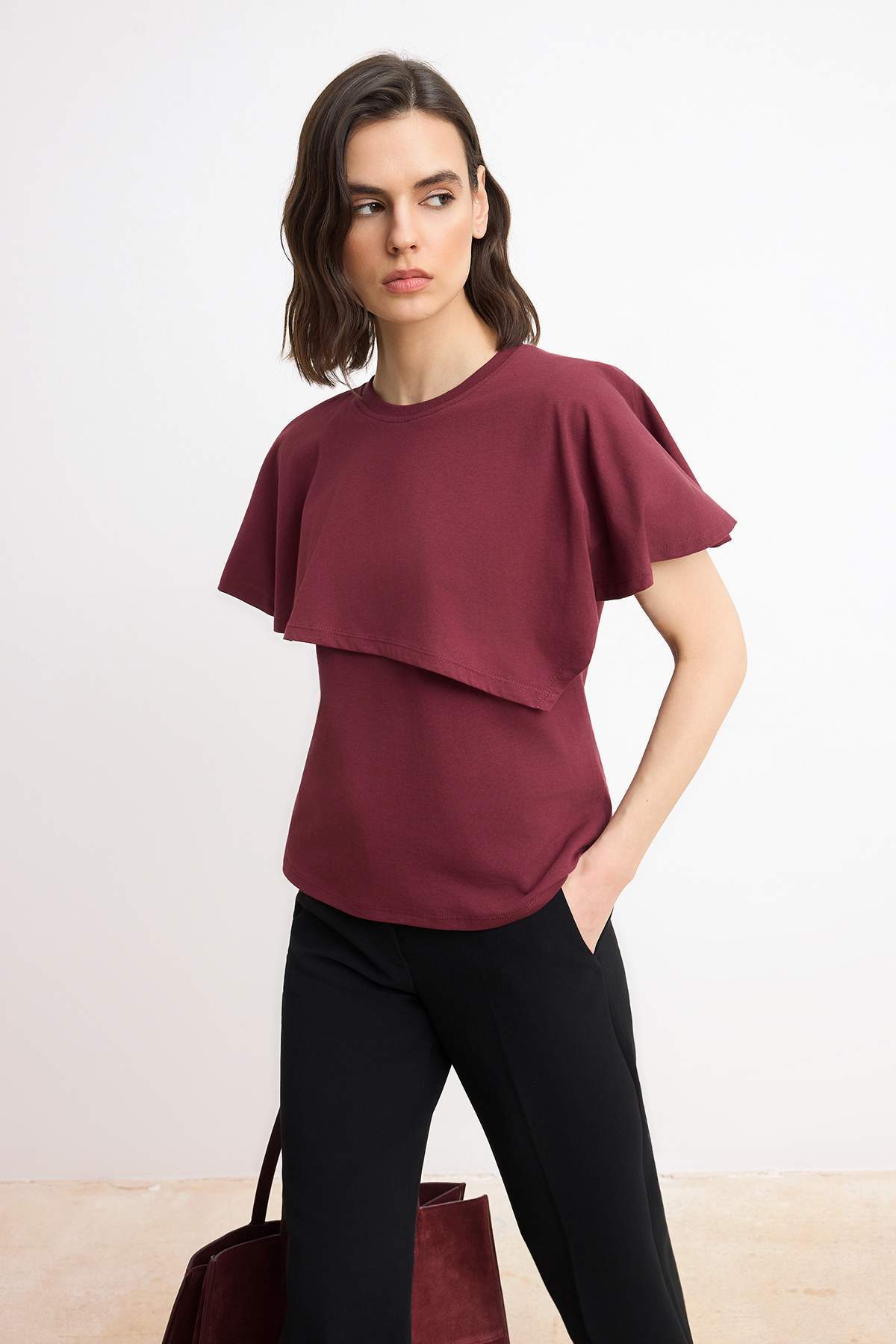 Trendyolmilla Bordo Regular/Normal Kalıp Kısa Kollu Tok %100 Pamuk Örme T-Shirt TWOSS26TS00199