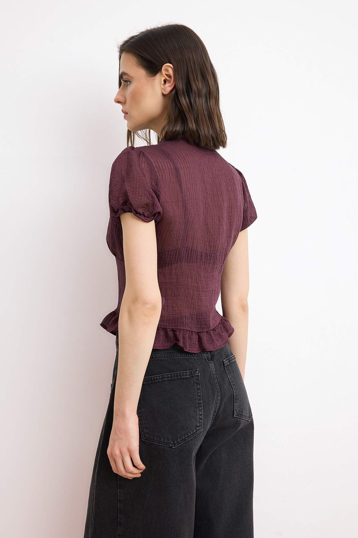 Trendyolmilla  Mürdüm Düğmeli Hafif Bedene Oturan Gömlek TWOSS26GO00112 - Görsel 4