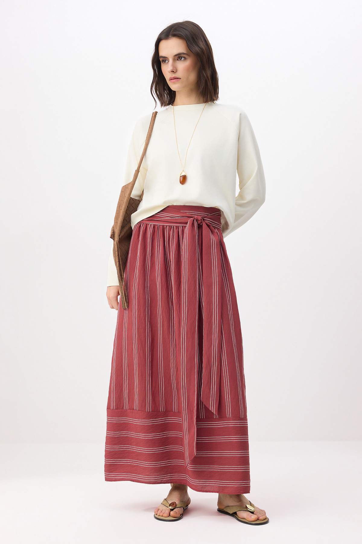 Trendyolmilla Modest Çok Renkli Astarsız Çizgili Dokuma Tesettür Etek TCTSS26EE00012