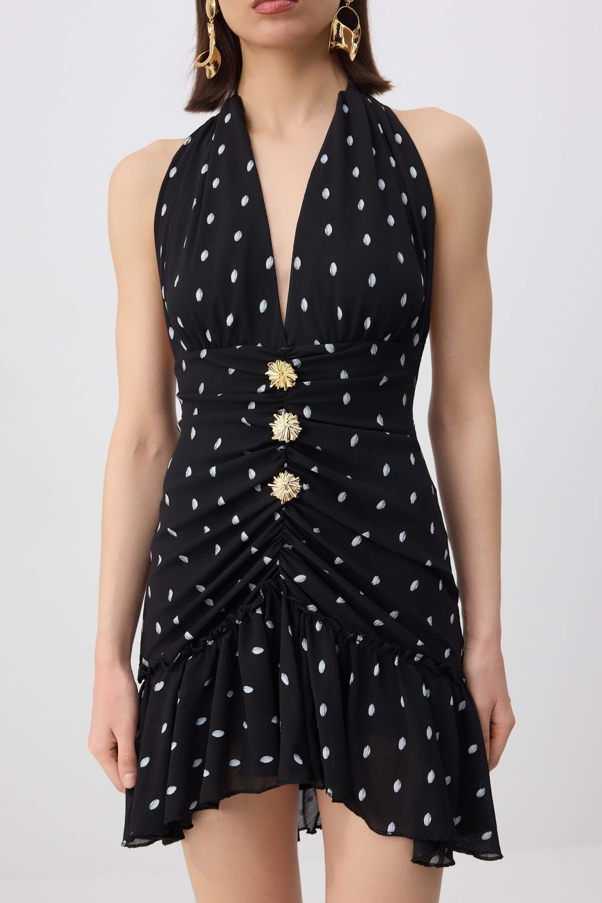 Trendyolmilla  Siyah Puantiyeli Şifon Astarlı Mini Şık Elbise TPRSS26EL00145 - Görsel 3