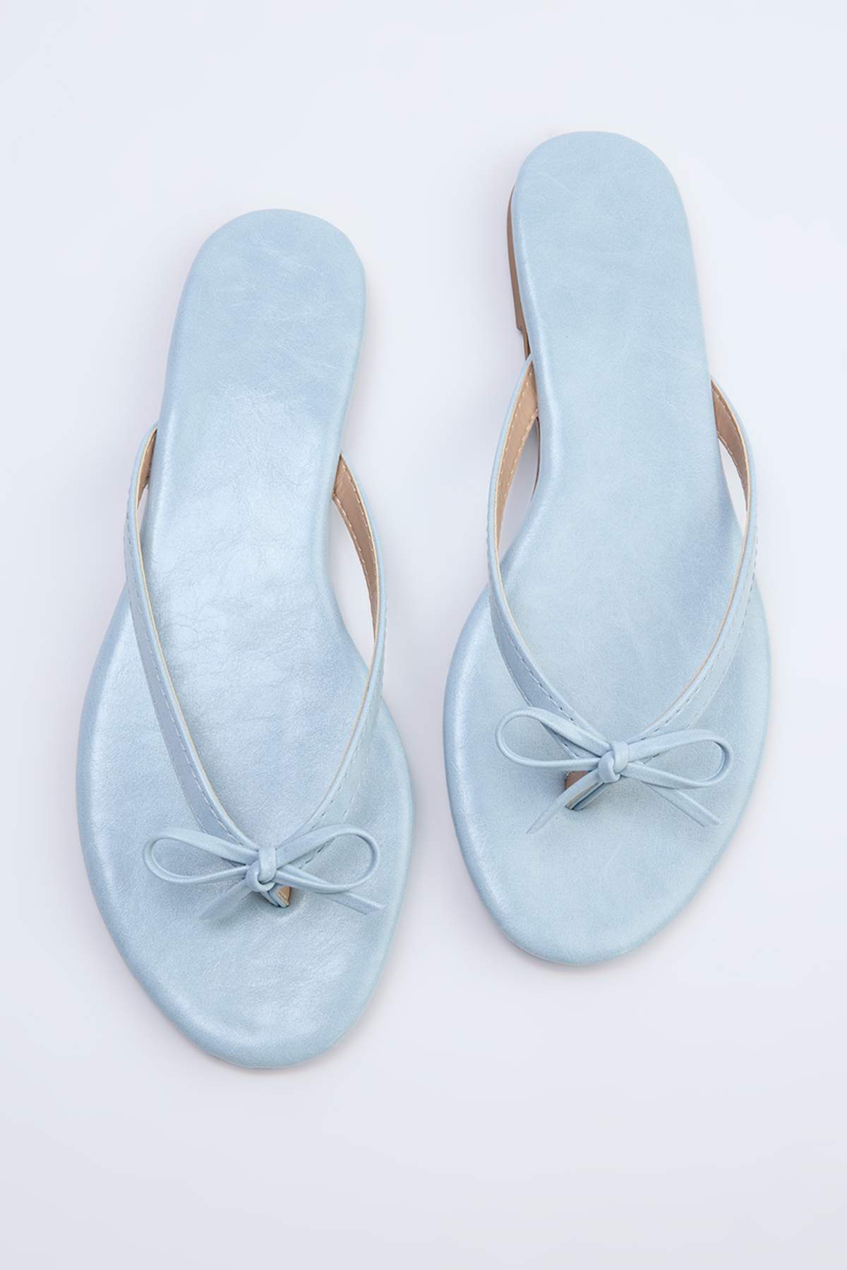 trendyol-shoes-womens-slippers