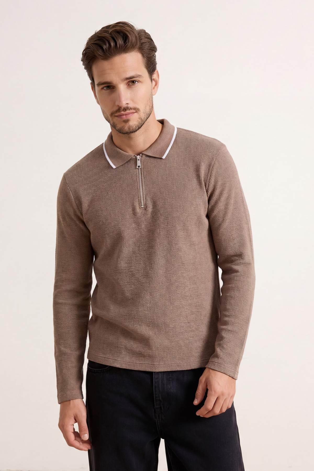 Trendyolmilla Man Açık Kahverengi Loose Fit Dokulu Yaka Çizgi
