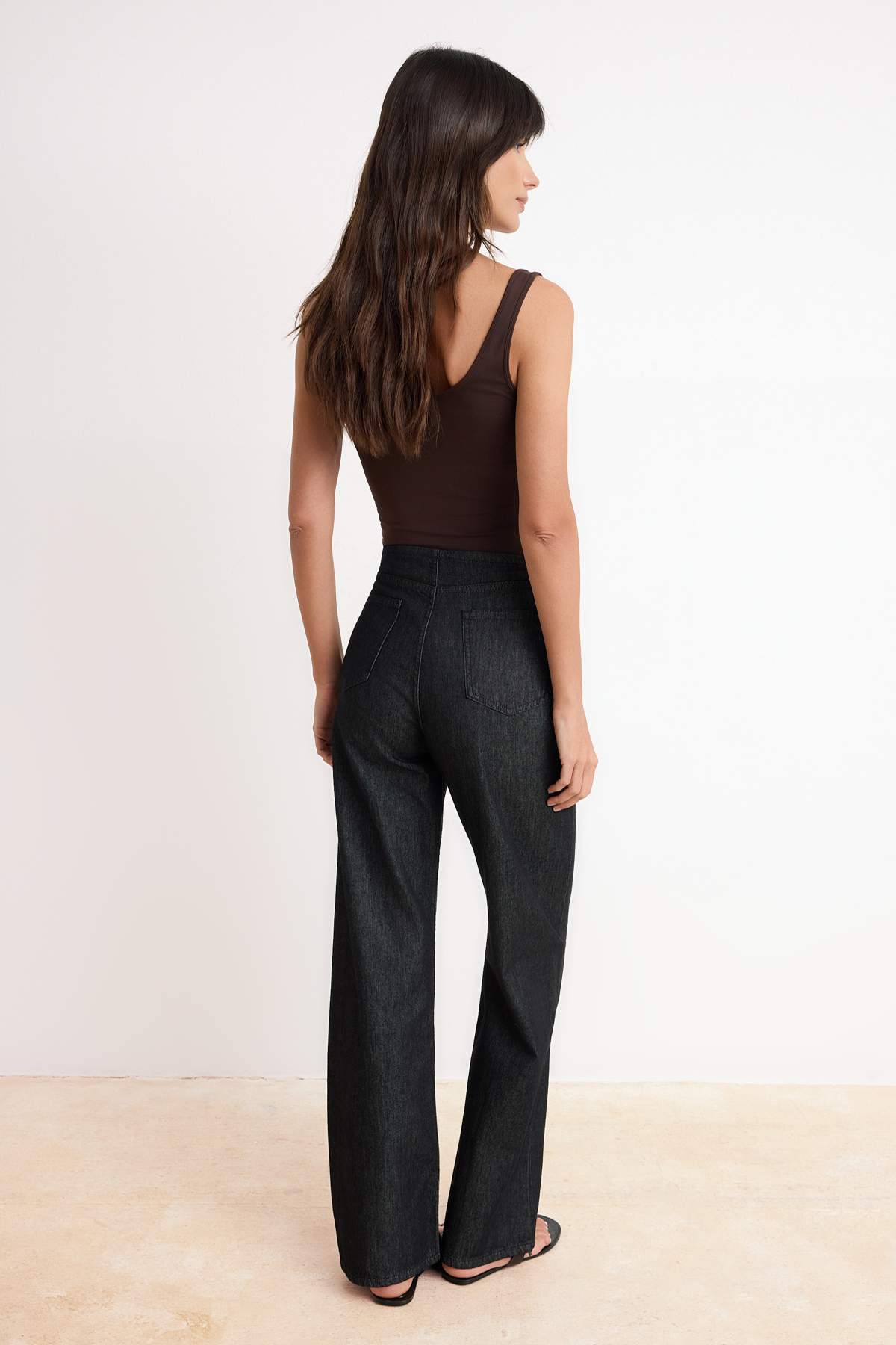 Trendyolmilla  Siyah DÖKÜMLÜ Aksesuar Detaylı Yüksek Bel %100 Pamuk Wide Leg Jeans TWOSS26JE00170 - Görsel 4