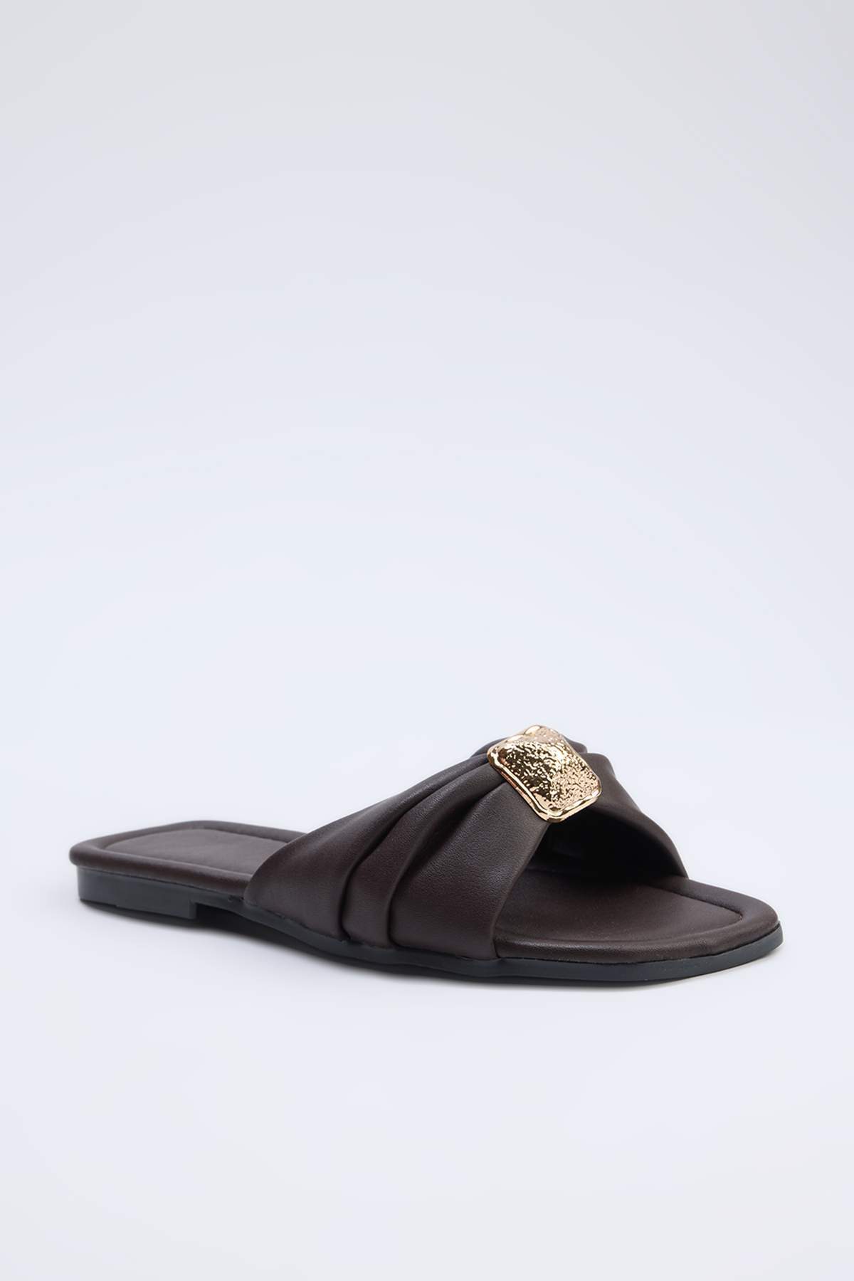 trendyol-shoes-womens-slippers