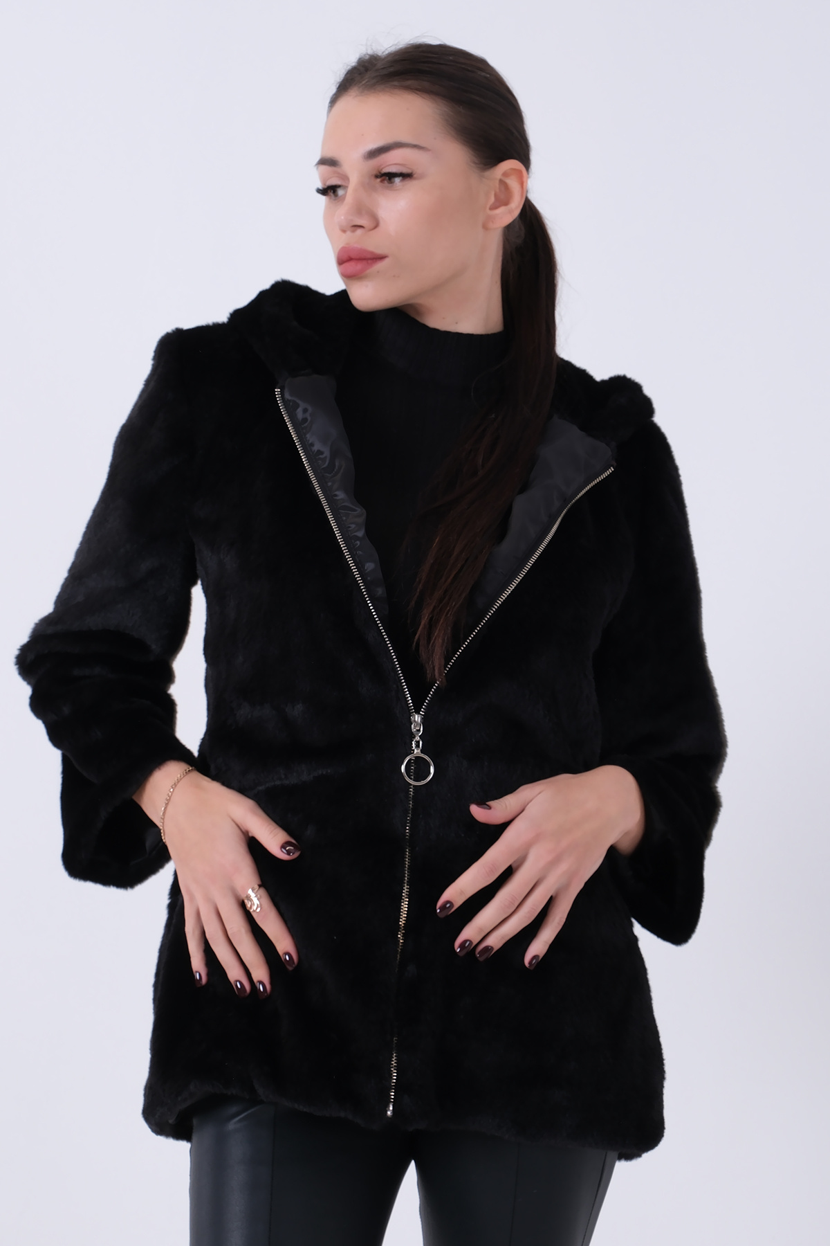 Feminist  Fermuarlı Oversize Kapüşonlu Çift Cepli Peluş Mont Siyah 0108078 - Görsel 3