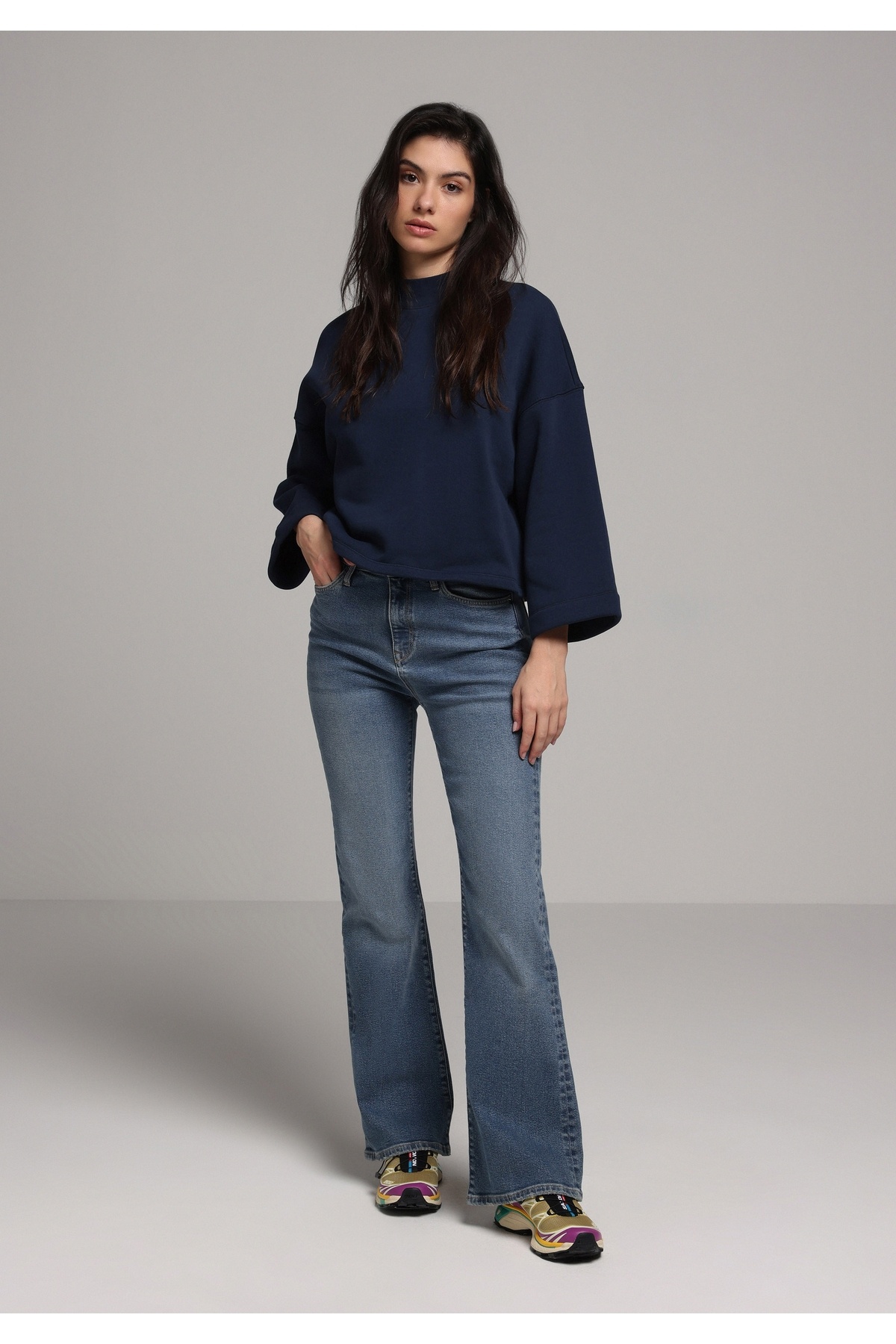 Colin’s  Relax Fit Yuvarlak Yaka Düz Kadın Lacivert Sweatshirt - Görsel 3