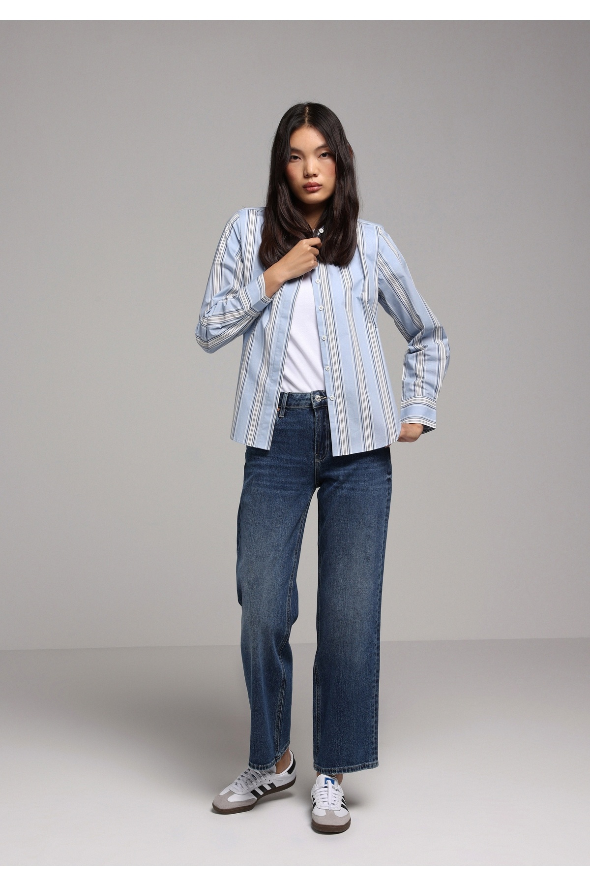 Colin’s  Regular Fit Shirt Neck Çizgili Kadın Mavi Uzun Kol Gömlek - Görsel 3