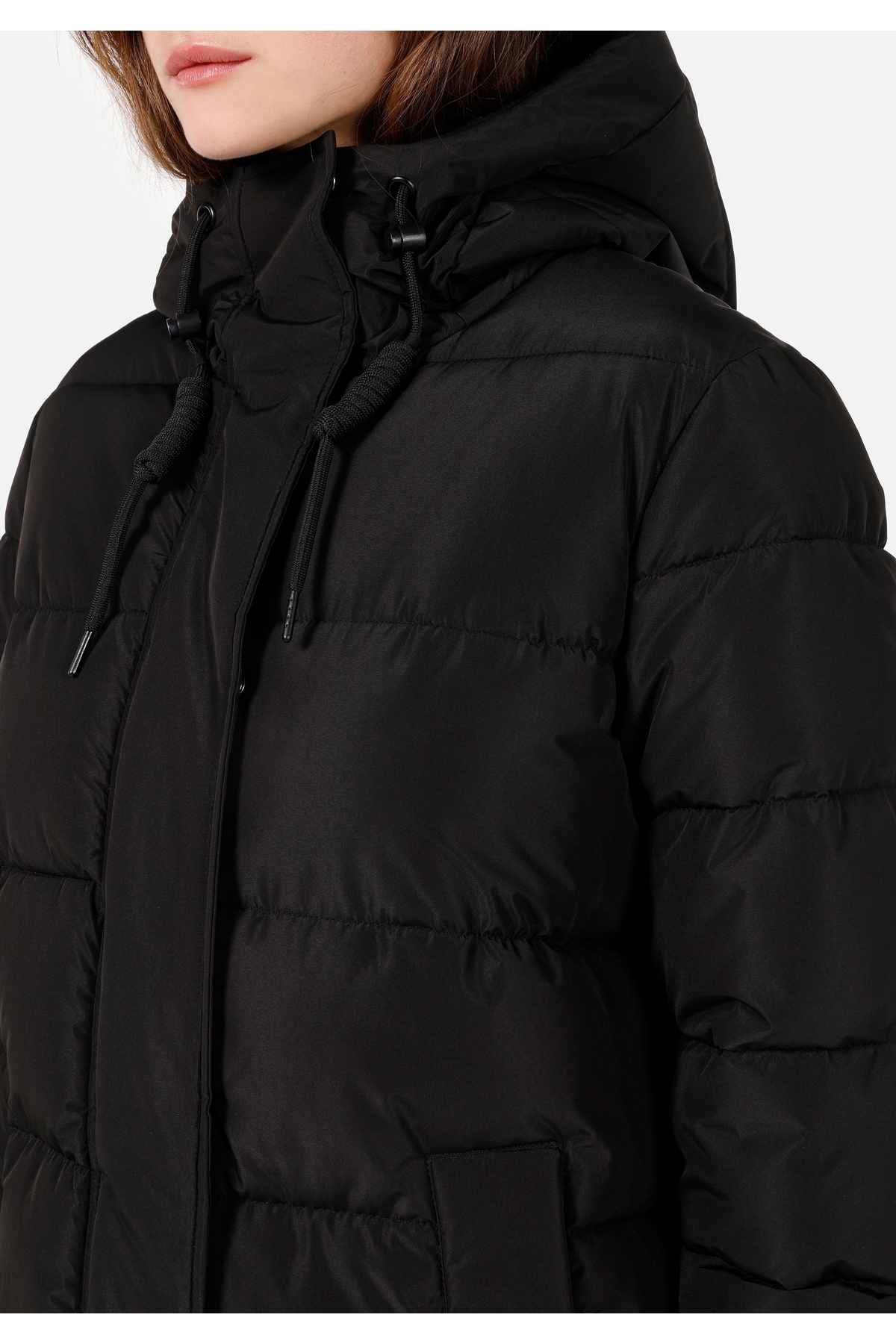 Colin’s  Regular Fit Kapüşonlu Çıtçıtlı Astarlı Suya Dayanıklı Kadın Siyah Kaban - Görsel 4