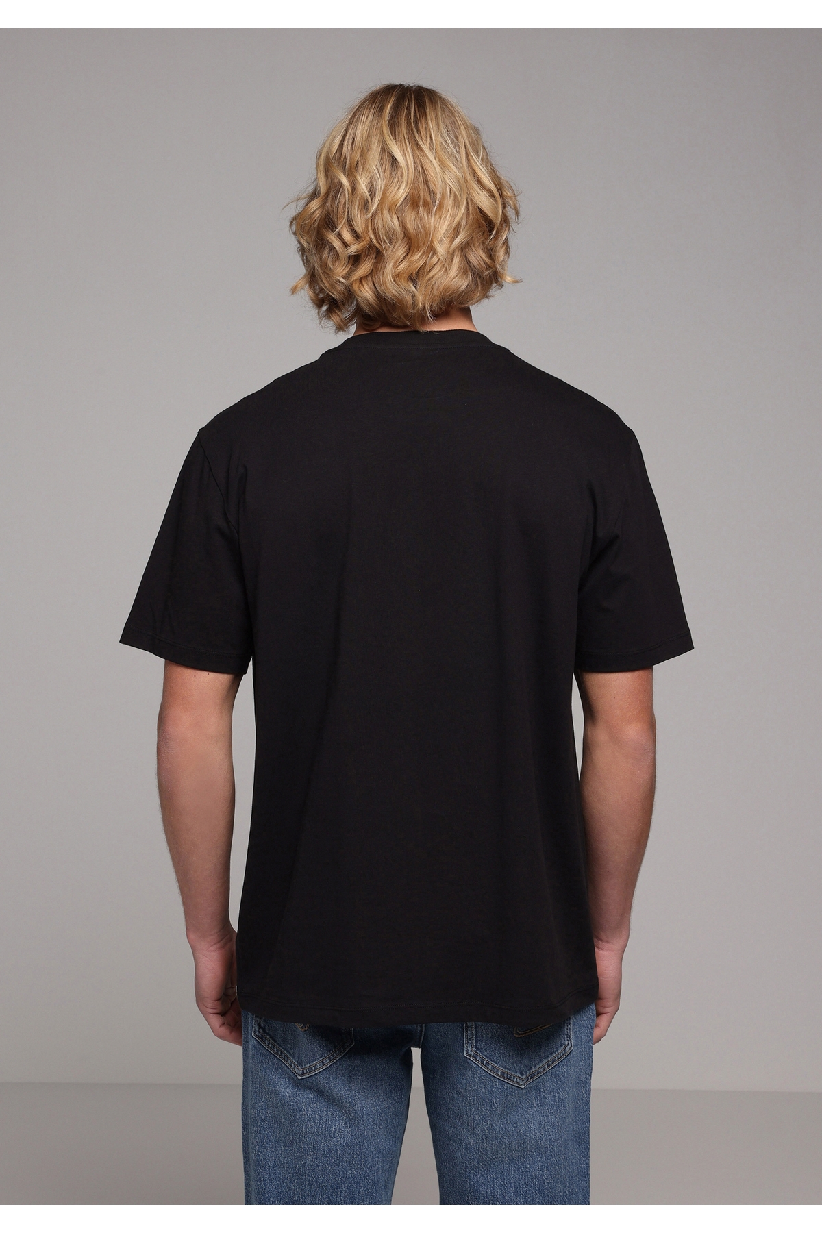 Colin’s  Comfort Fit Yuvarlak Yaka Düz Erkek Siyah Kısa Kol Tişört - Görsel 2