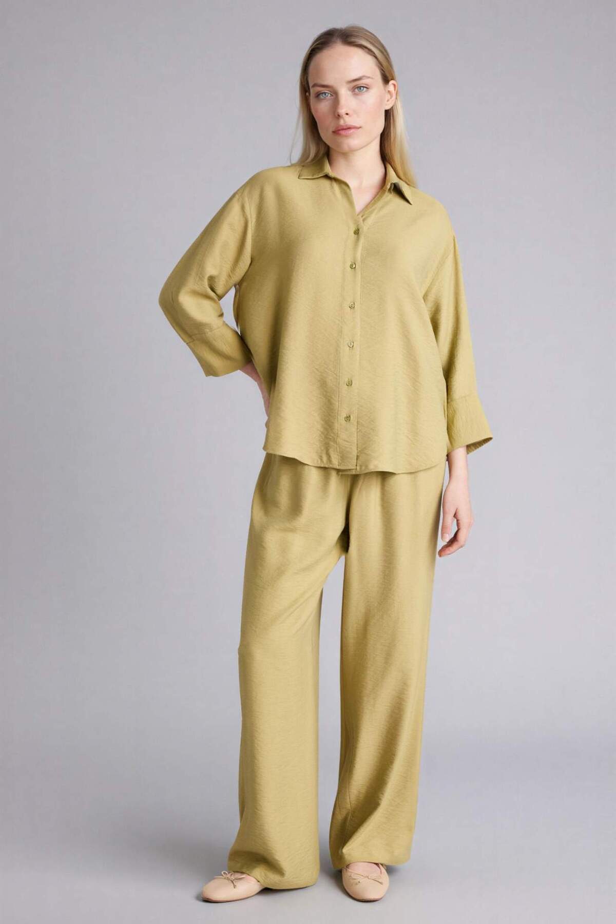 DeFacto Straıght Fit Düz Paça Pantolon H0101AX26SP