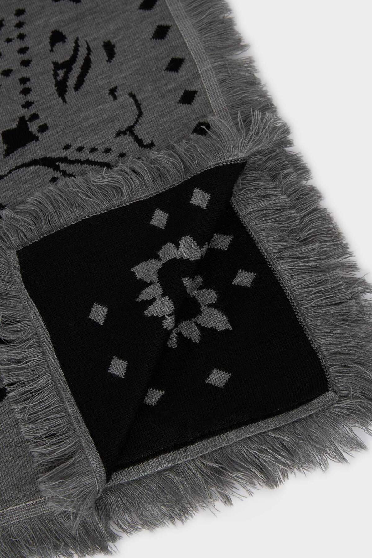 Defacto  Kadın Şal Desenli Atkı H3702AX26SM - Görsel 3