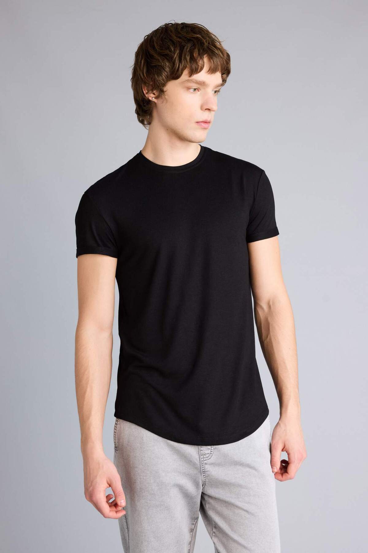 Defacto  Long Muscle Fit Bisiklet Yaka Kısa Kollu Tişört N2104AZ26SP - Görsel 3