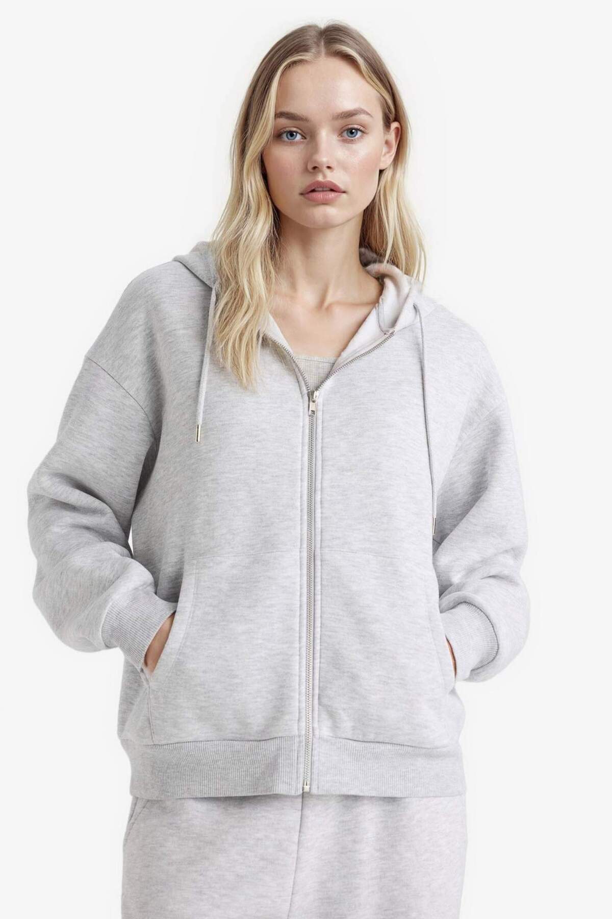 Omzu açık Defacto Sweatshirt Modelleri, Fiyatları - Trendyol