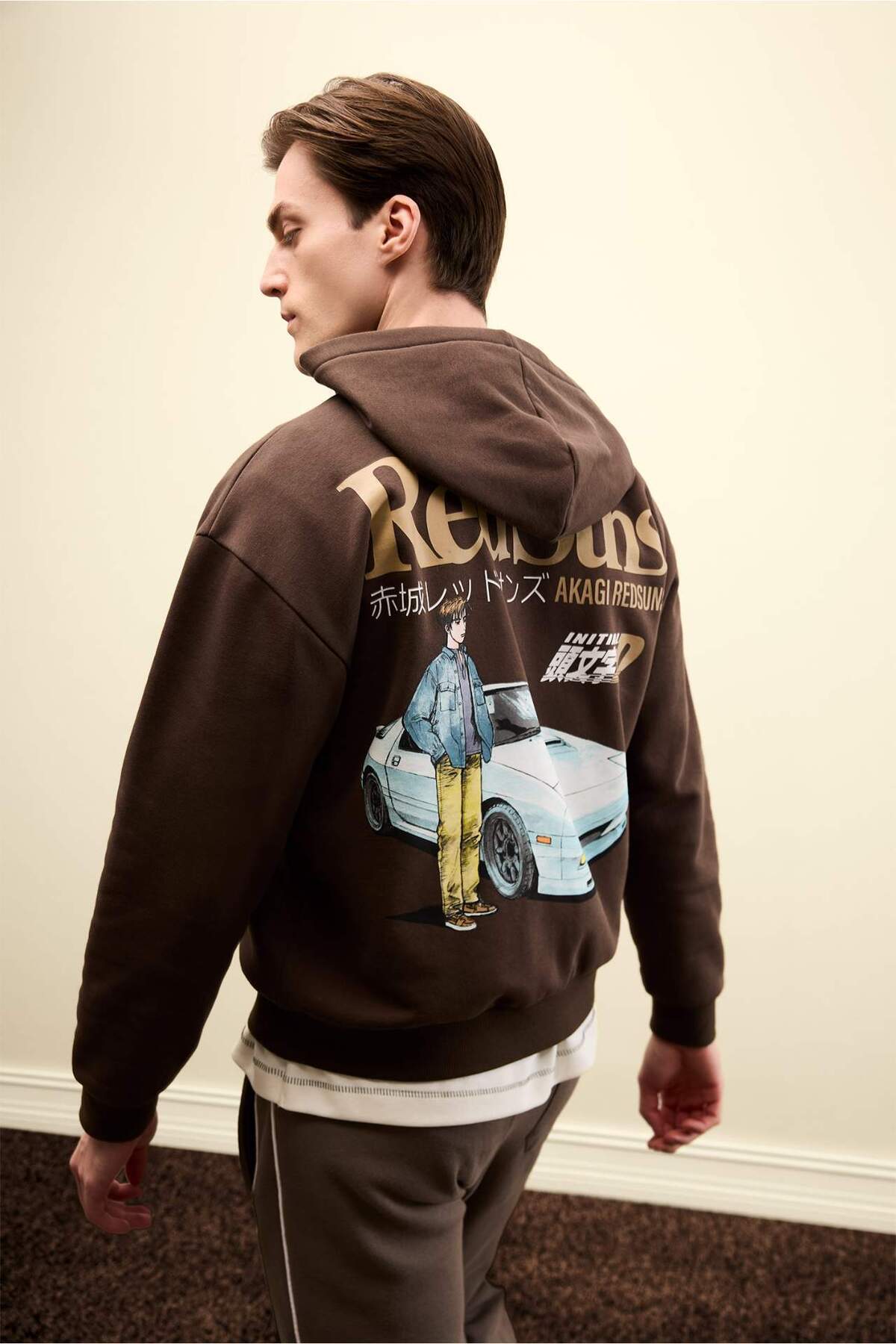 DeFacto Pamuklu Inıtıal D Boxy Fit Kapüşonlu Baskılı Kalın Sweatshirt Kumaşı Sweatshirt F9760AX26SP