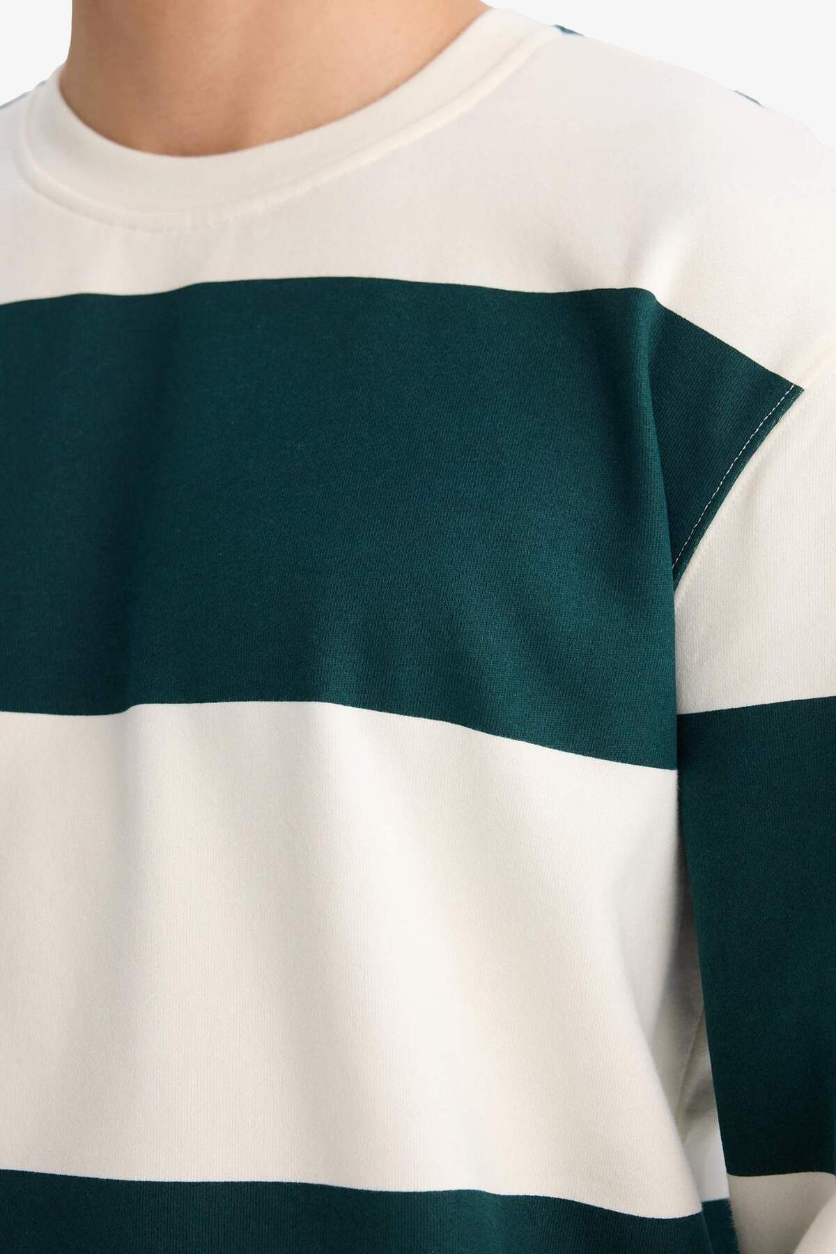 %100 Pamuk Regular Fit Bisiklet Yaka Sweatshirt F9630AX26SP — سبز — تصویر 4 از 5