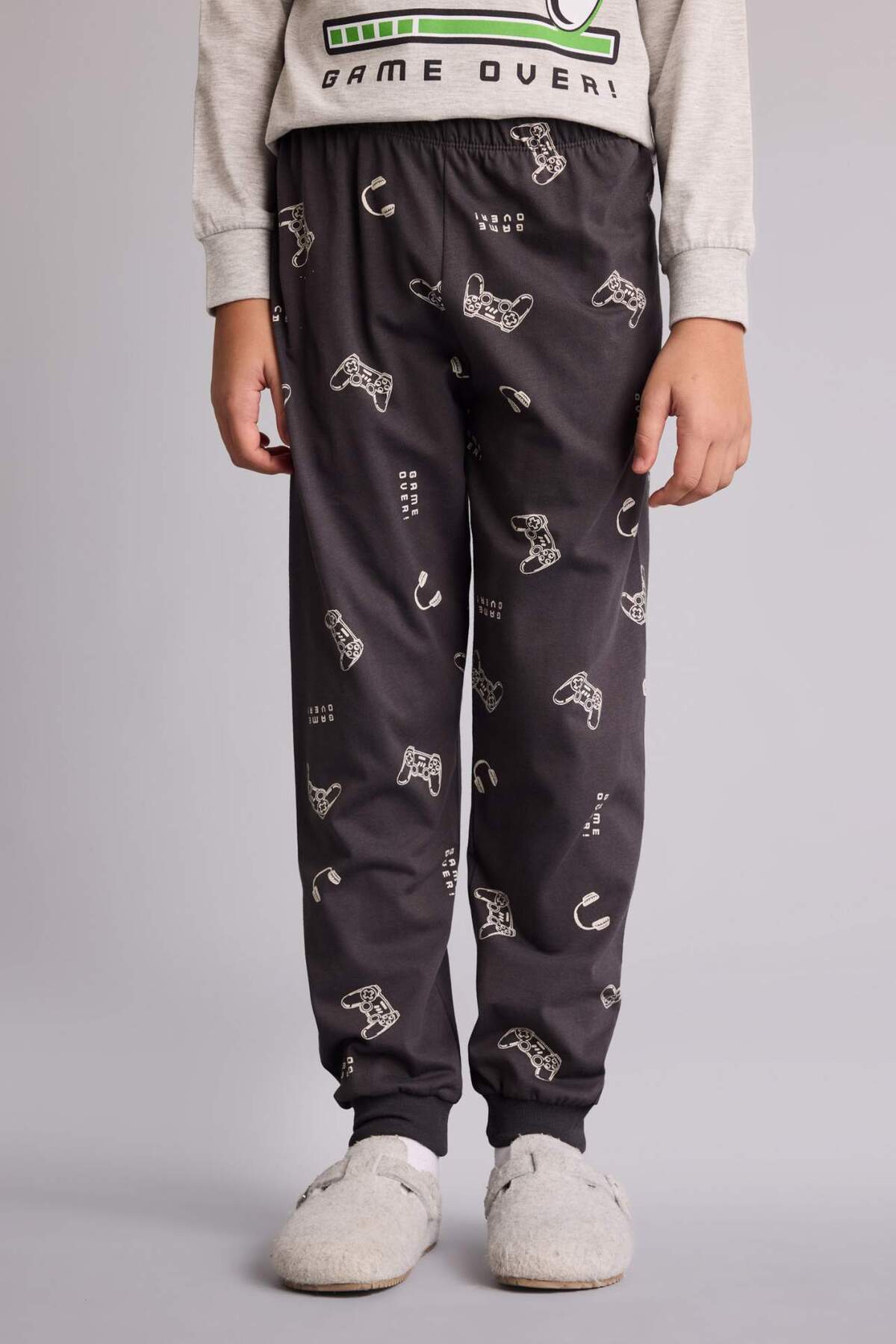 Defacto Regular Fıt 2'li Pijama Takımı Erkek Çocuk G9974A826SP fotoğrafı 6 (önizleme)