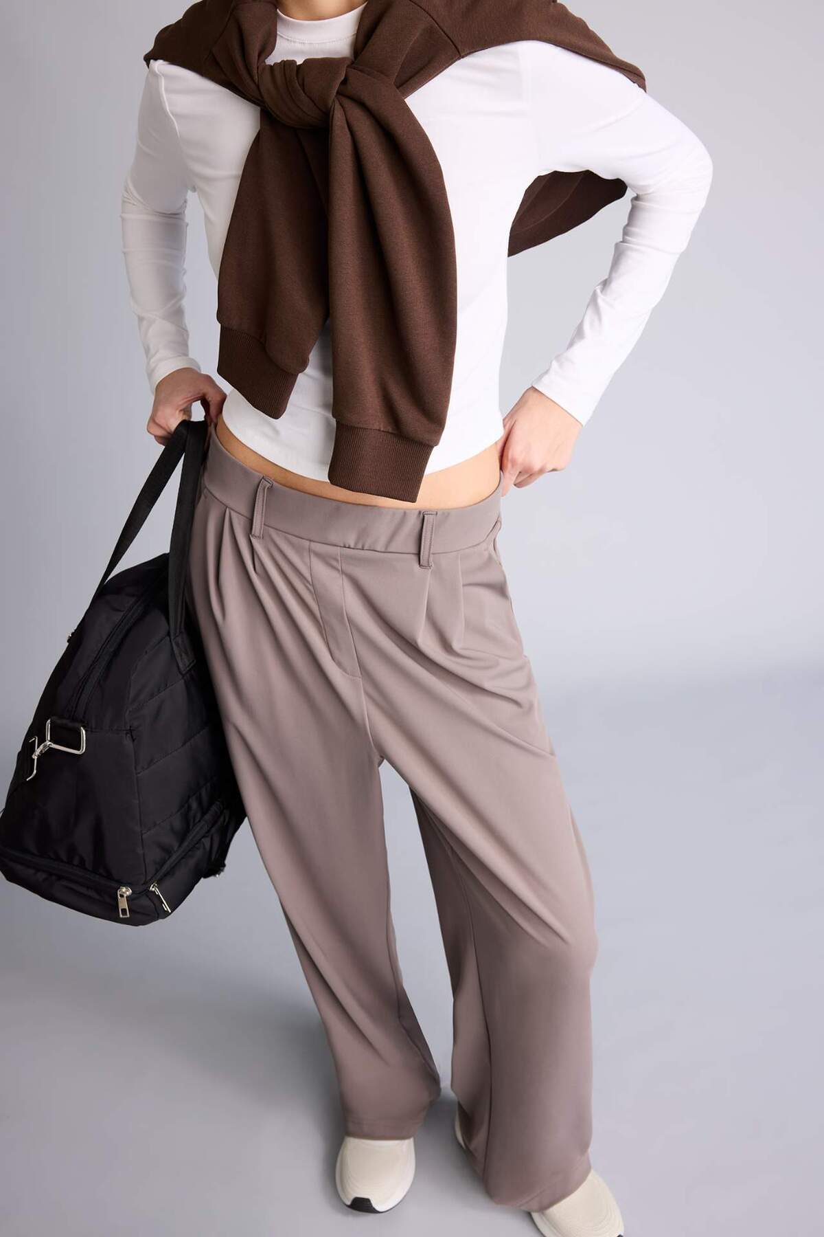 DeFacto Wıde Leg Bilek Boy Sporcu Pantolon F8232AX26SP görsel 4