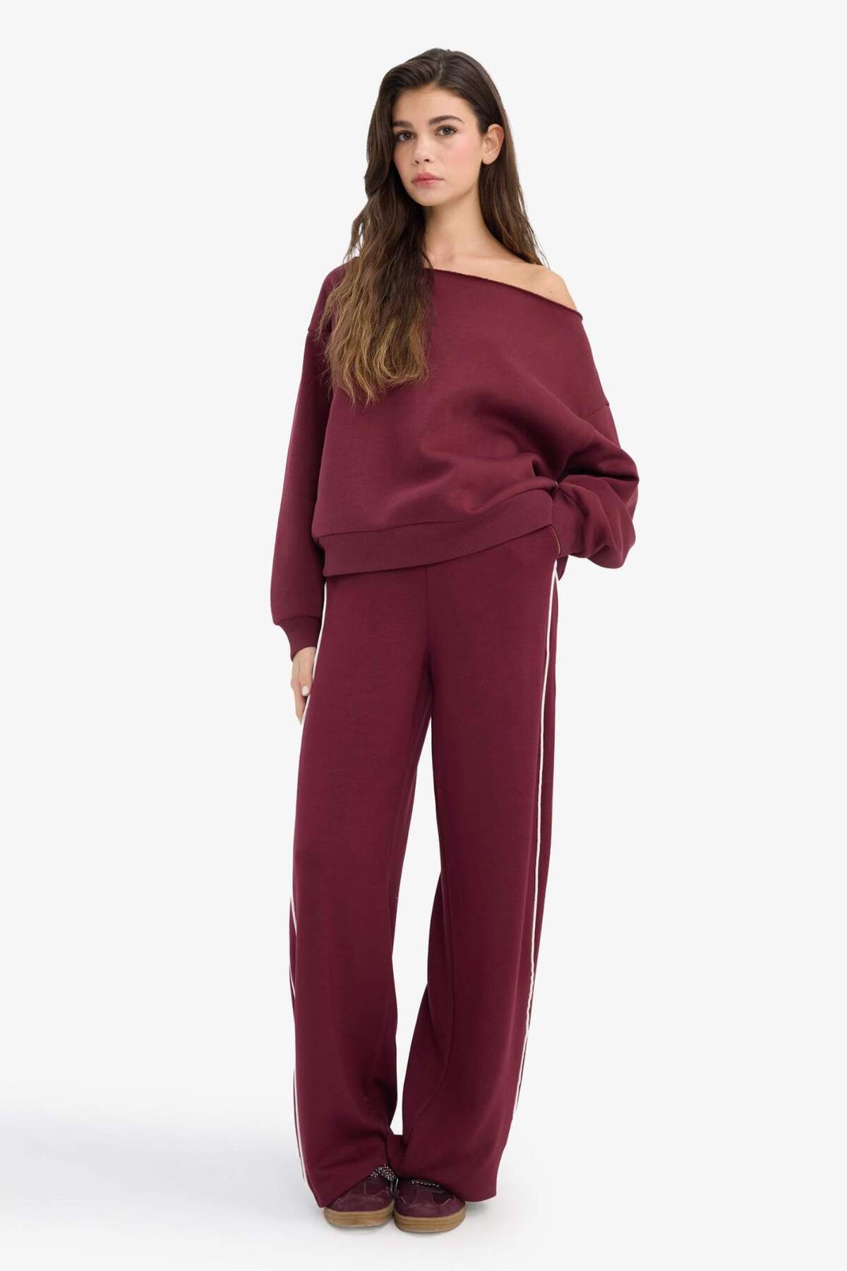 Defacto  Oversize Geniş Kalıp Açık Omuz Kalın Sweatshirt G7204AX25CW - Görsel 2