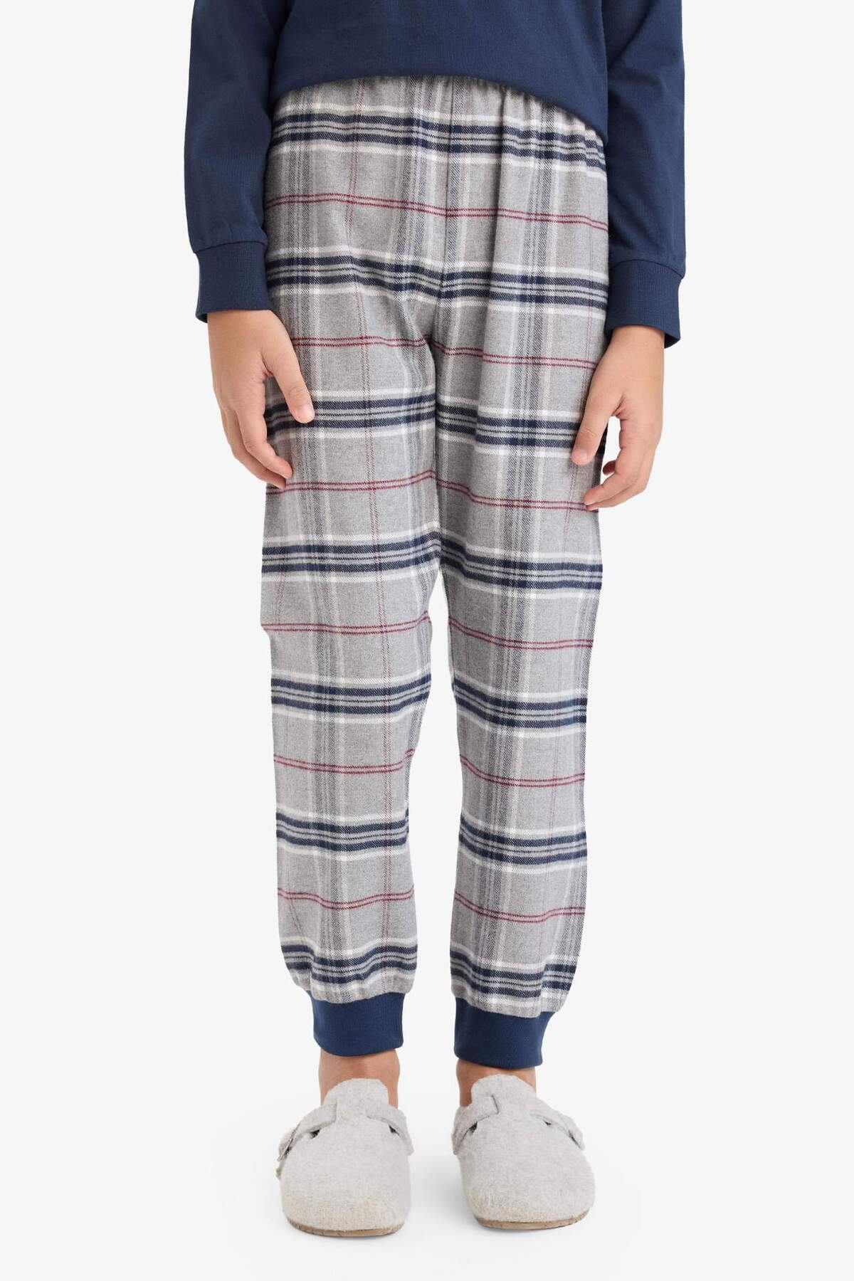 Defacto %100 Pamuklu Flanel Beli Lastikli Pijama Takımı Erkek Çocuk F1005A825WN fotoğrafı 4 (önizleme)
