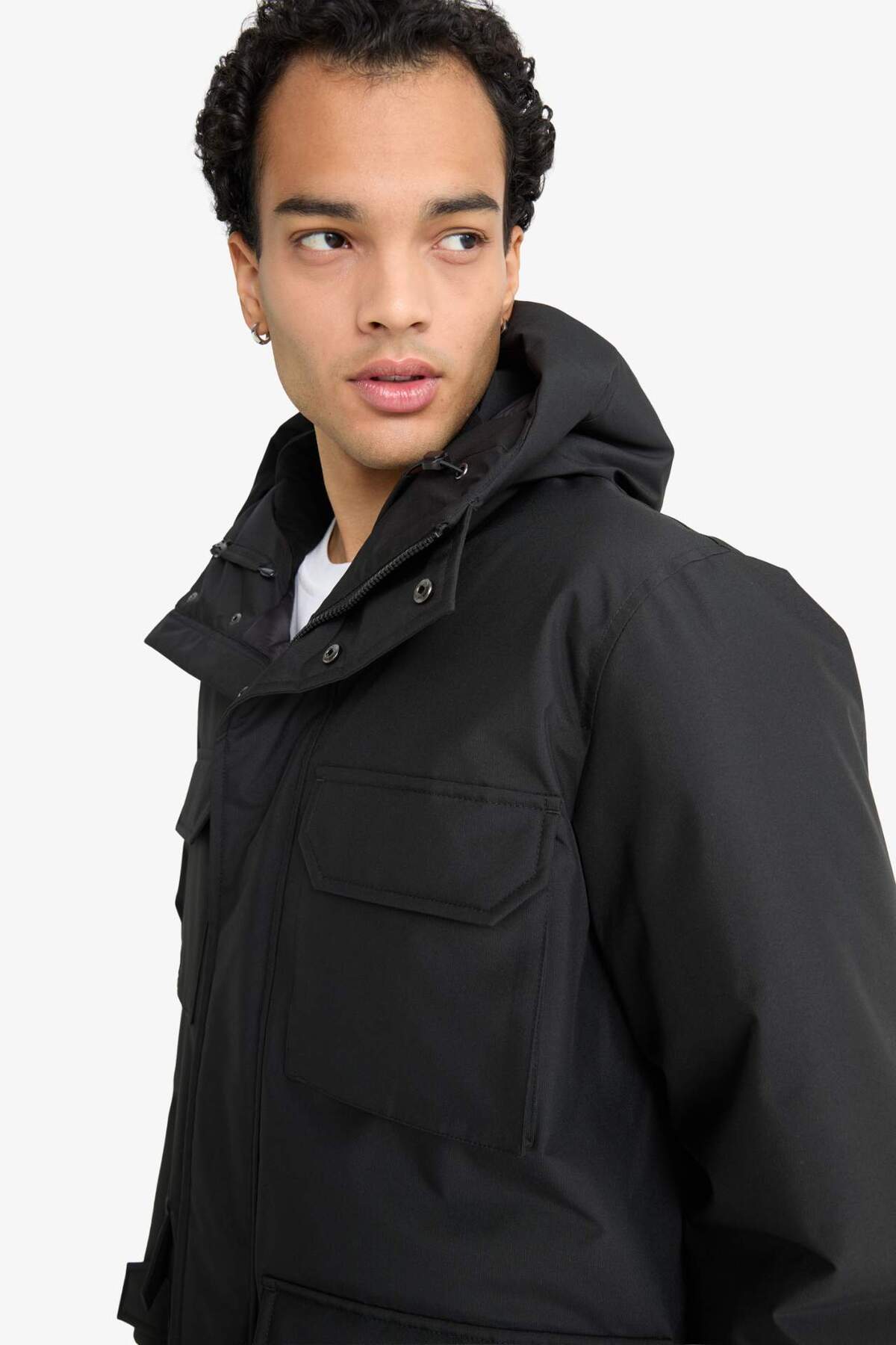 Defacto  Su İtici Regular Fit Kapüşonlu Çift Cepli Fermuarlı Çıtçıtlı Mont F5701AX25WN - Görsel 4