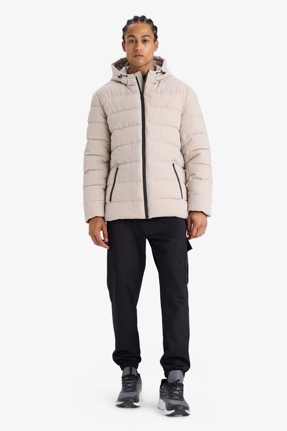 Defacto  Su İtici Slim Fit Dar Kesim Astarlı Kapüşonlu Fermuarlı Cepli Dolgulu Mont R0216AZ25AU - Görsel 2