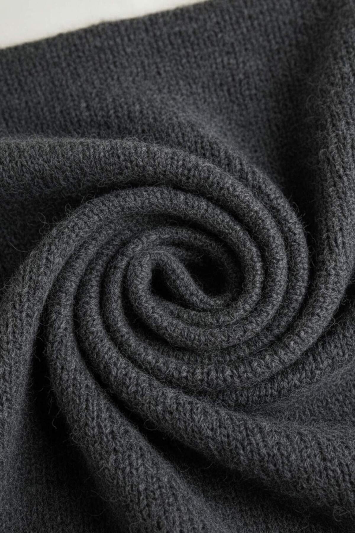 Defacto  Yün Karışımlı Bisiklet Yaka Oversize Fit Triko Kazak F3254AX25WN - Görsel 3