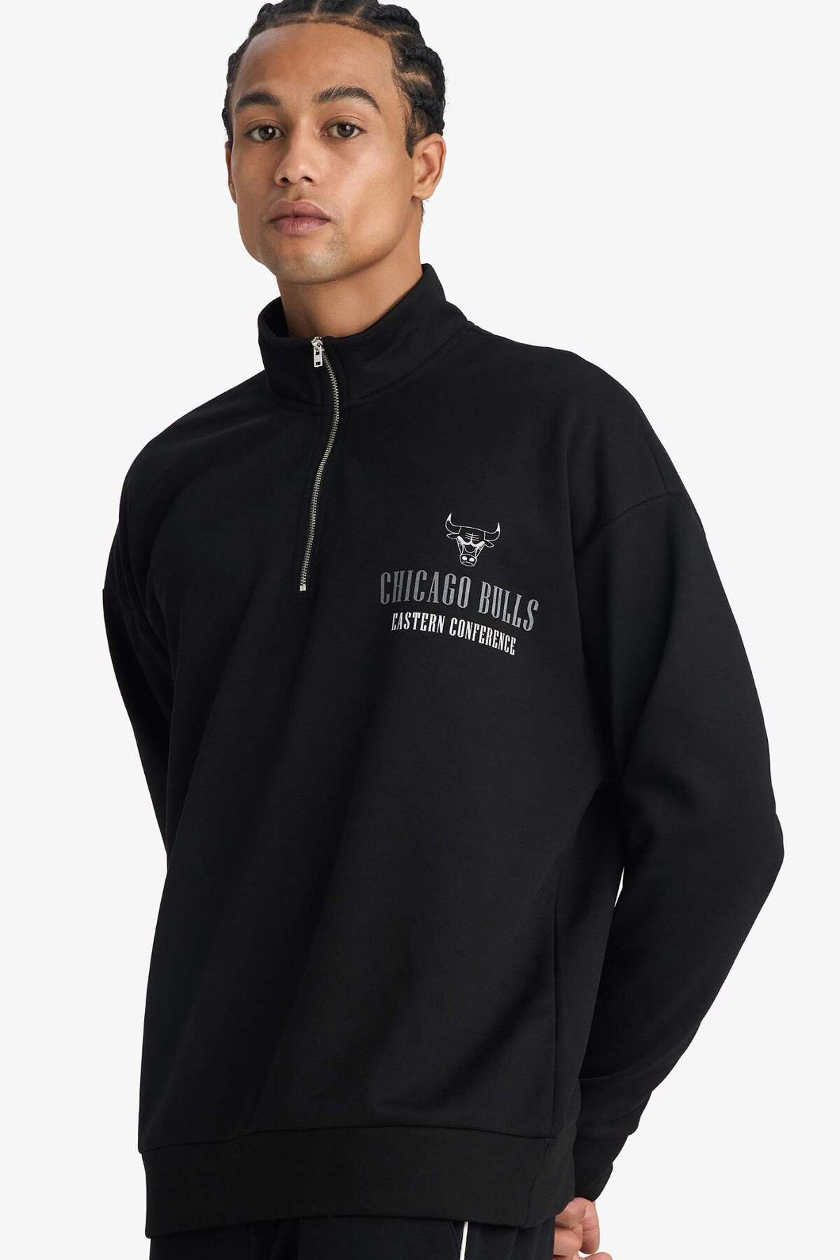 DeFacto NBA Chicago Bulls Oversize Geniş Kalıp Dik Yaka Fermuarlı Sweatshirt F9813AX25AU görsel 3