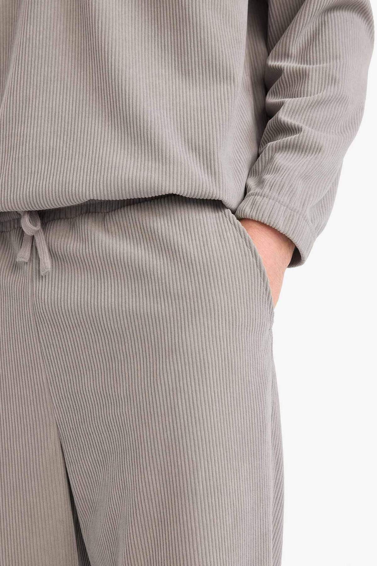 Wide Leg Cepli Geniş Paça Uzun Boy Kadife Pantolon E9434AX25AU — خاکستری — تصویر 8 از 8