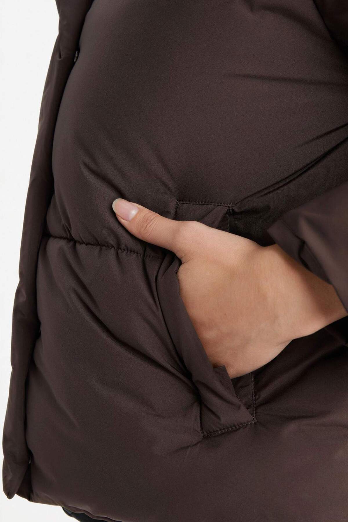 Defacto  Su İtici Regular Fit Dik Yaka Reglan Kol Kışlık Şişme Mont A1550AX25WN - Görsel 3