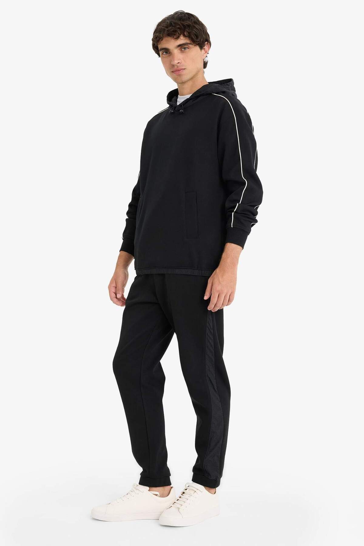 Defacto  Regular Fit Beli Bağcıklı Cepli Eşofman Altı E9745AX25AU - Görsel 6