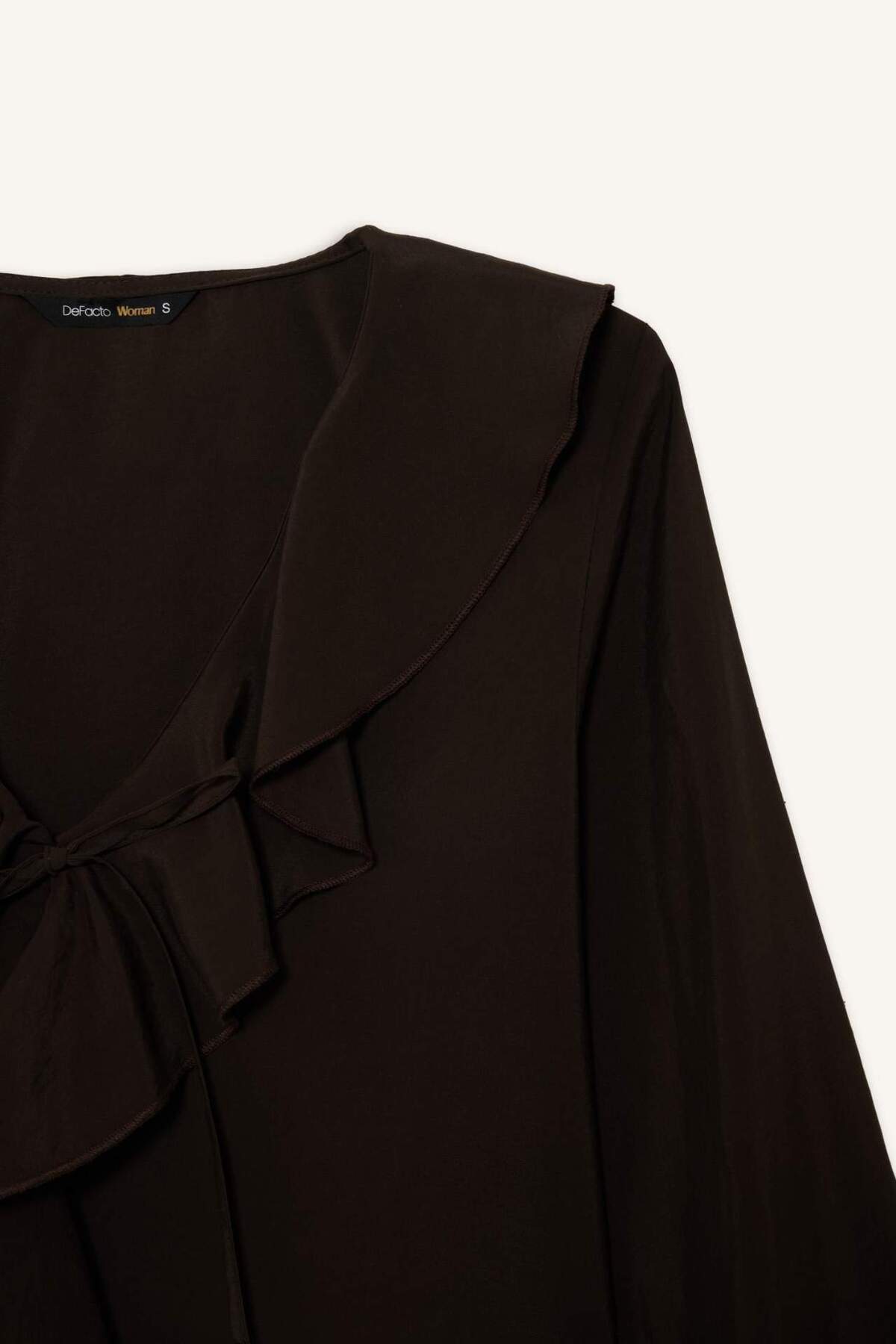 Defacto  Regular Fit V Yaka Modal Volanlı Uzun Kollu Bluz G1971AX25WN - Görsel 8