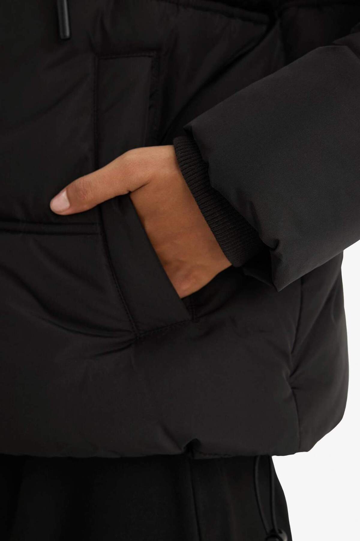 Defacto  Regular Fit Kapüşonlu Fermuarlı Şişme Mont F1944AX25WN - Görsel 5