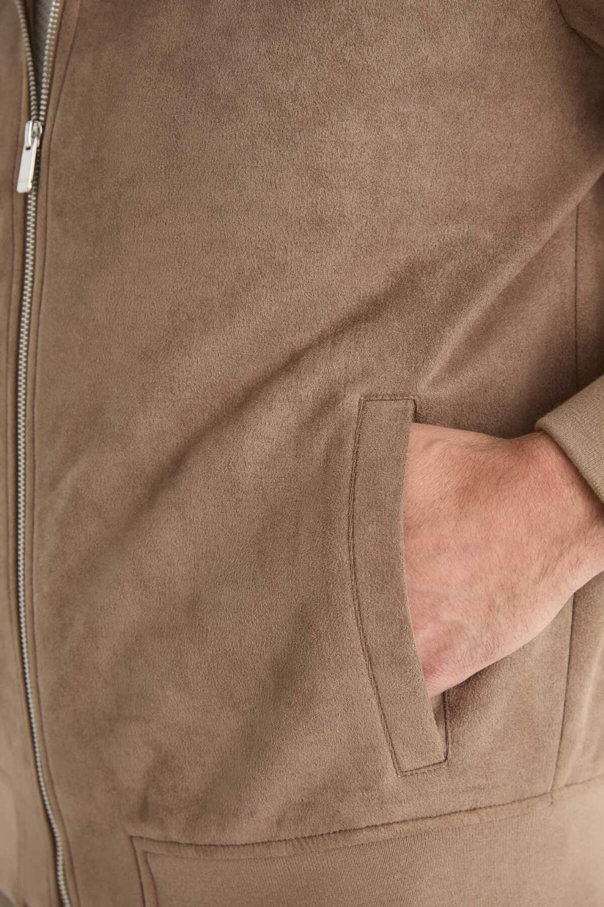 Defacto  Slim Fit Dar Kesim Dik Yaka Astarlı Fermuarlı Cepli Süet Mevsimlik Baharlık Mont D1524AX25AU - Görsel 8