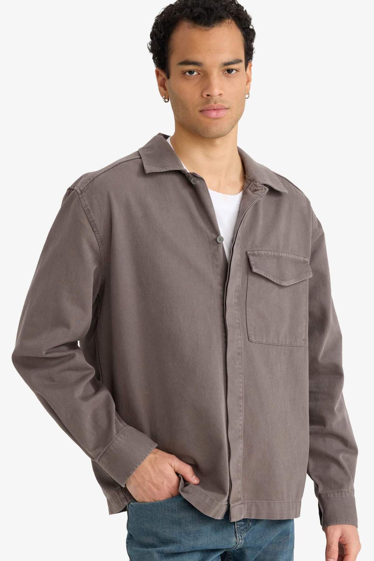 DeFacto Boxy Fit Gabardin Uzun Kollu Gömlek G3184AX25AU