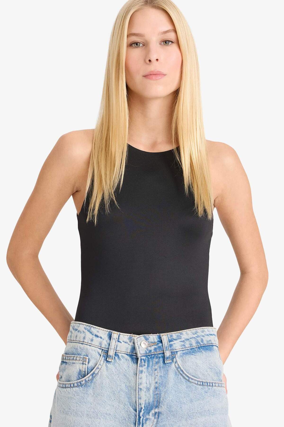 Fitted Bodysuit G1102AX25AU