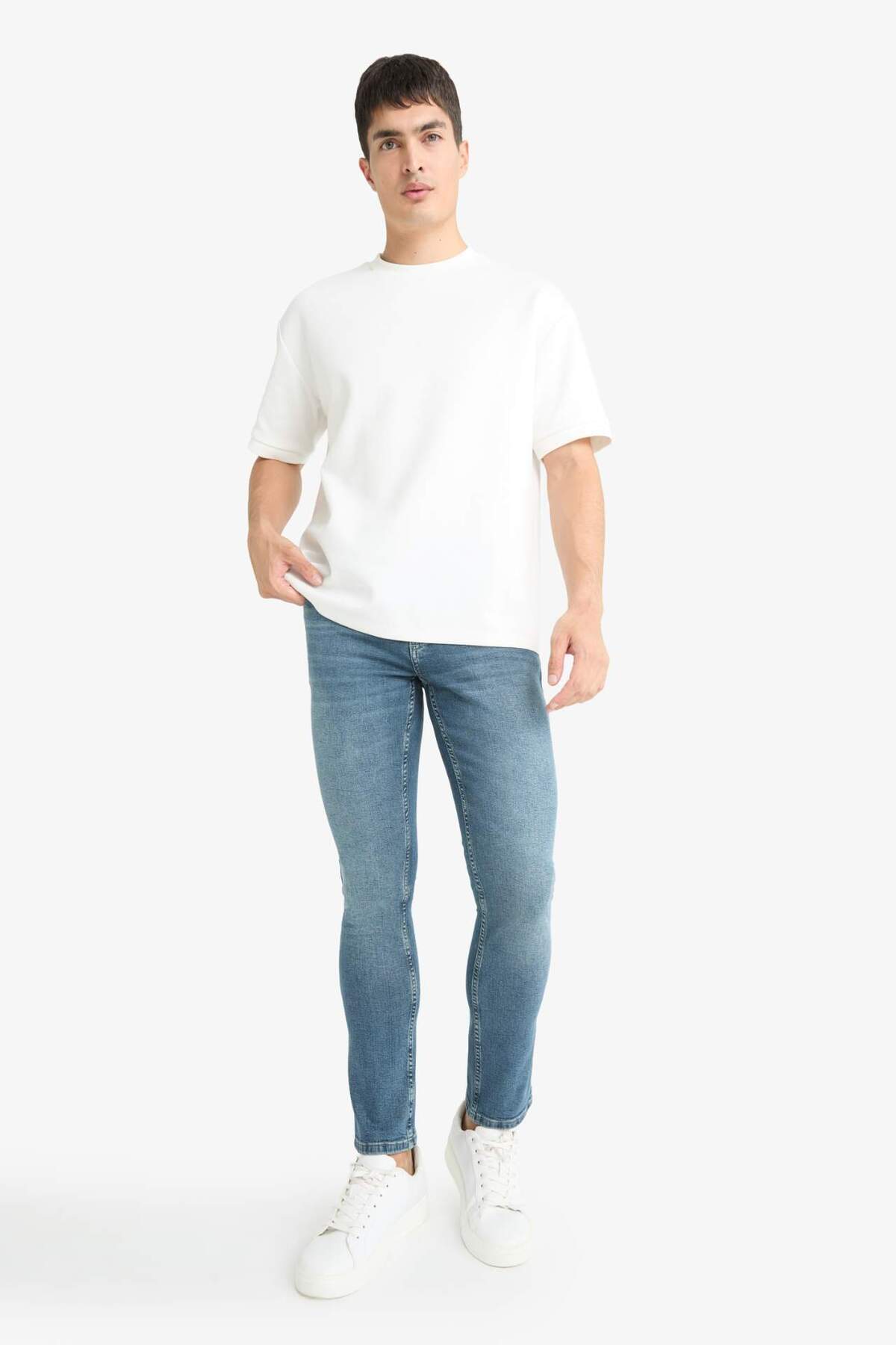 DeFacto Pedro Slim Fit Normal Bel Dar Paça Jean Pantolon G2615AX25AU görsel 3