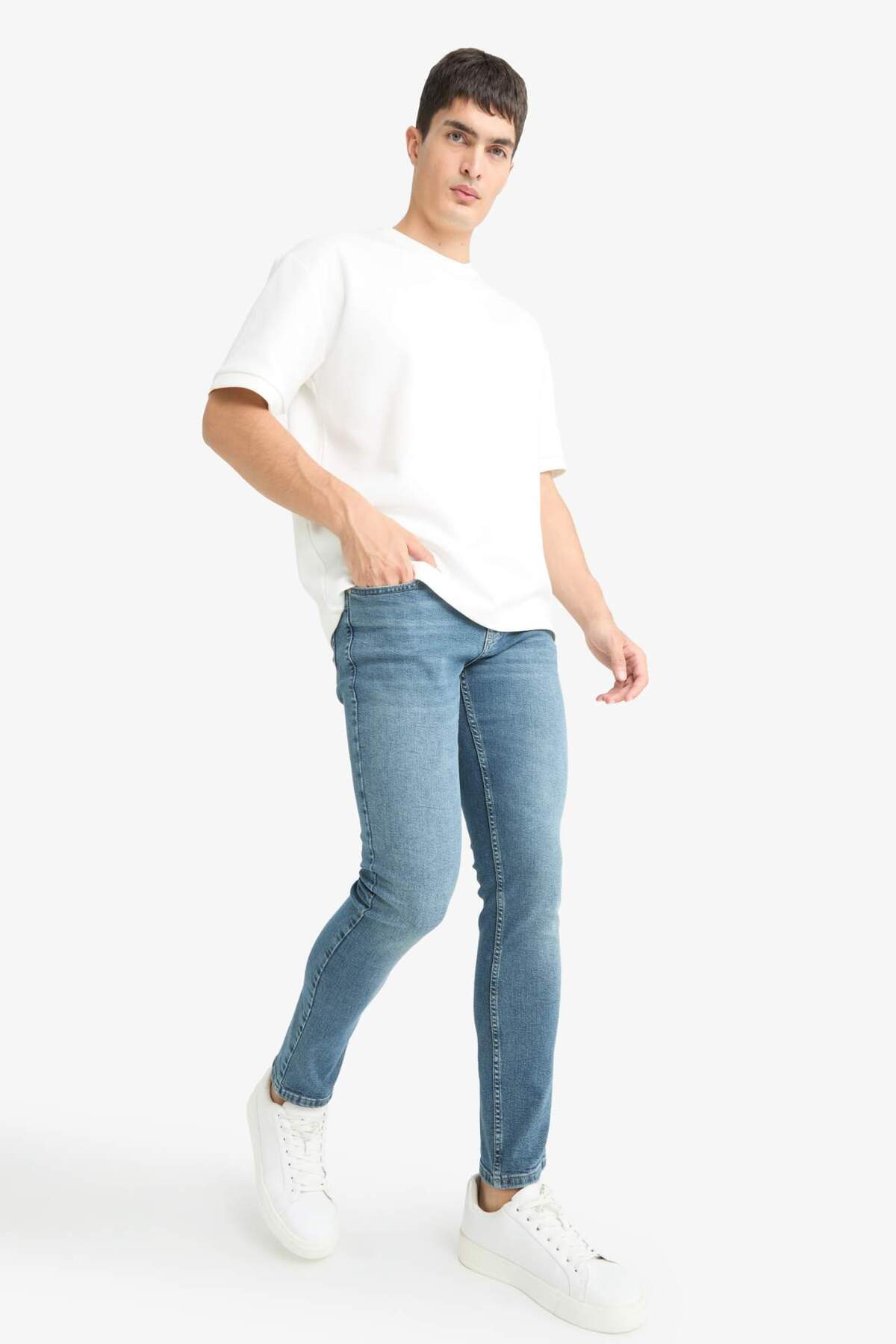 DeFacto Pedro Slim Fit Normal Bel Dar Paça Jean Pantolon G2615AX25AU görsel 4