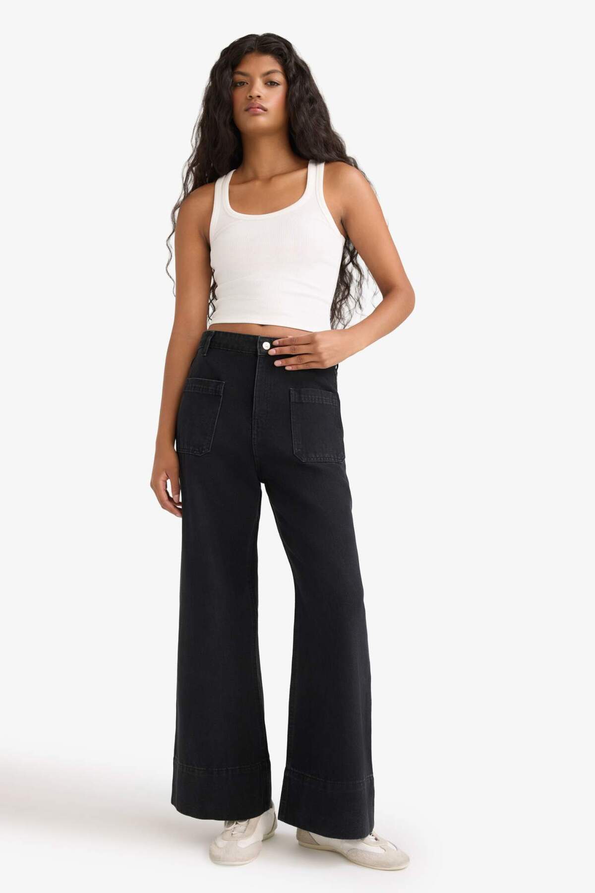 Defacto  Kısa Geniş Paça Yüksek Bel Bilek Boy Jean Pantolon F2940AX25WN