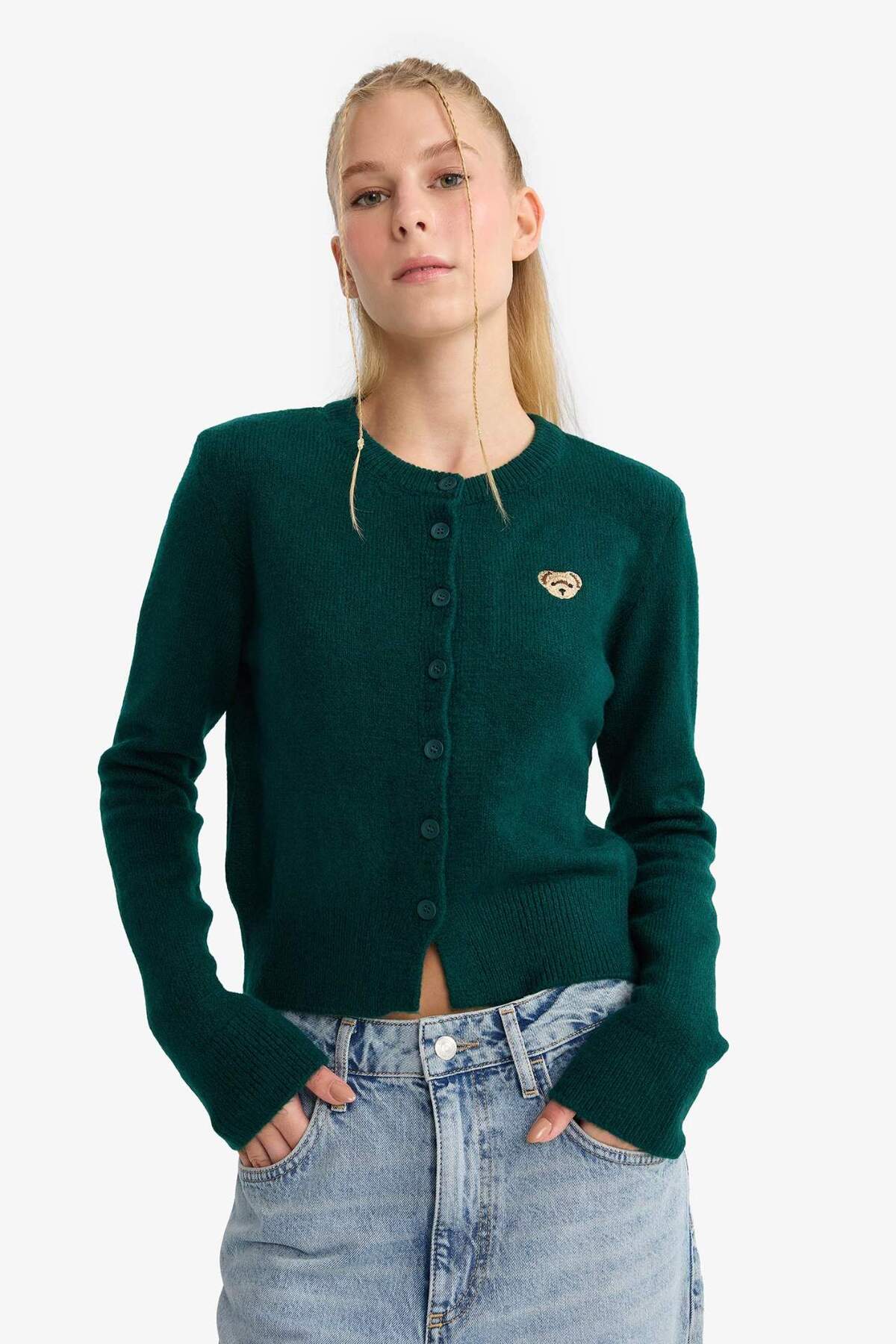 Defacto  Slim Fit Dar Kesim Bisiklet Yaka Düğmeli Hırka F1744AX25WN - Görsel 3