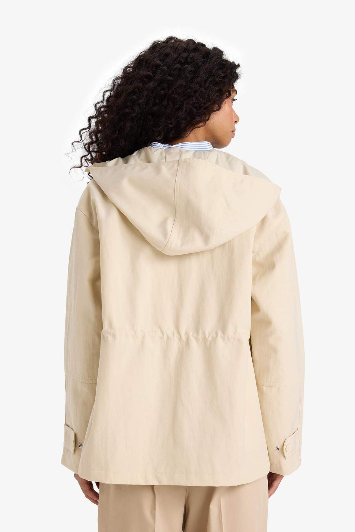 Defacto  Su İtici Kapüşonlu Çıtçıtlı Cepli Yağmurluk E8563AX25AU - Görsel 5