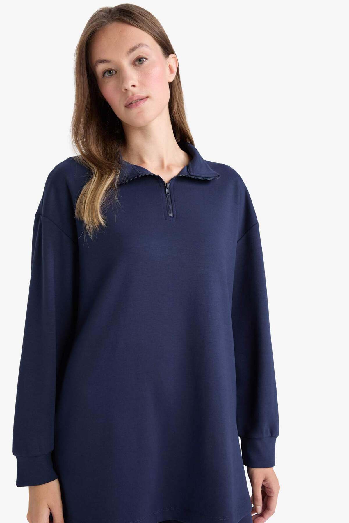 DeFacto Regular Fit Fermuarlı Yaka Uzun Kollu Tunik F5771AX25AU